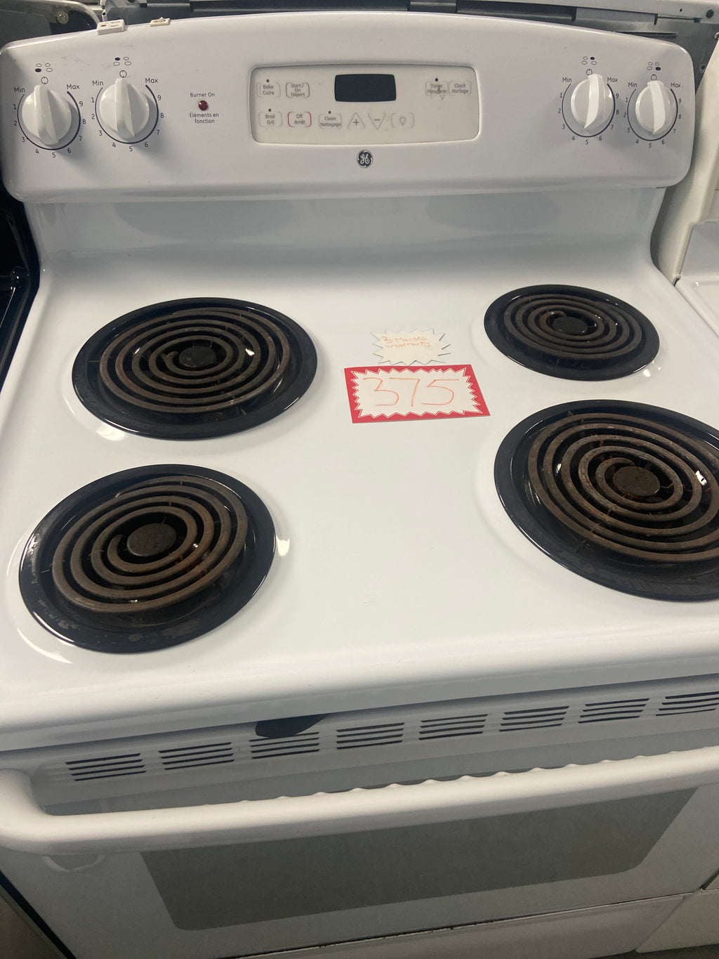 GE white coil top stove, JCBP25D P2WW, “Refurbished”, 3 Months Warranty