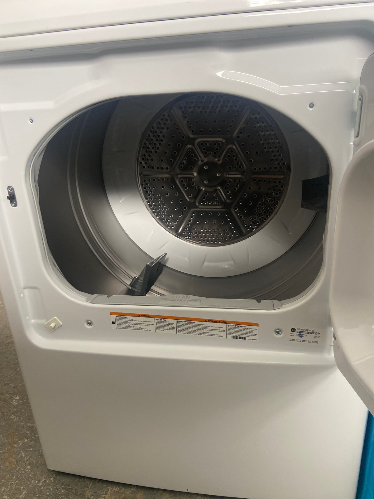 GE washer and dryer set, GTW681BMR0WS Washer and GTX34EBMR0WS Dryer, side by side set up, “Open Box”, 6 Months Warranty