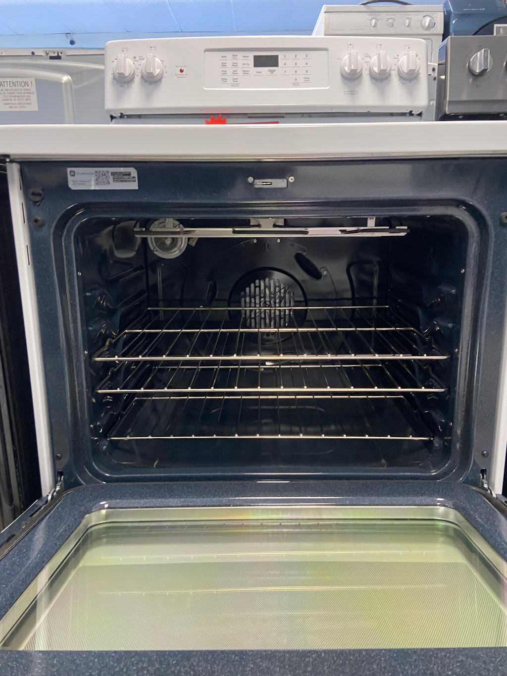 GE JCB840DV1WW Electric Range, 5 cu. ft. Capacity, 30 inch Exterior Width, True Convection, 5 Burners, Storage Drawer, Air Fry, Self Clean, 3,000 W Highest Element, White colour