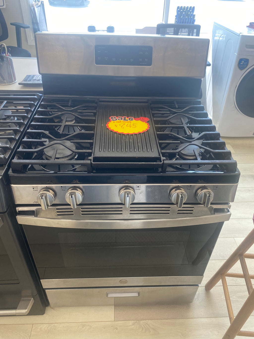 GE Stainless Cafe Propane Stove, "Store Tested"