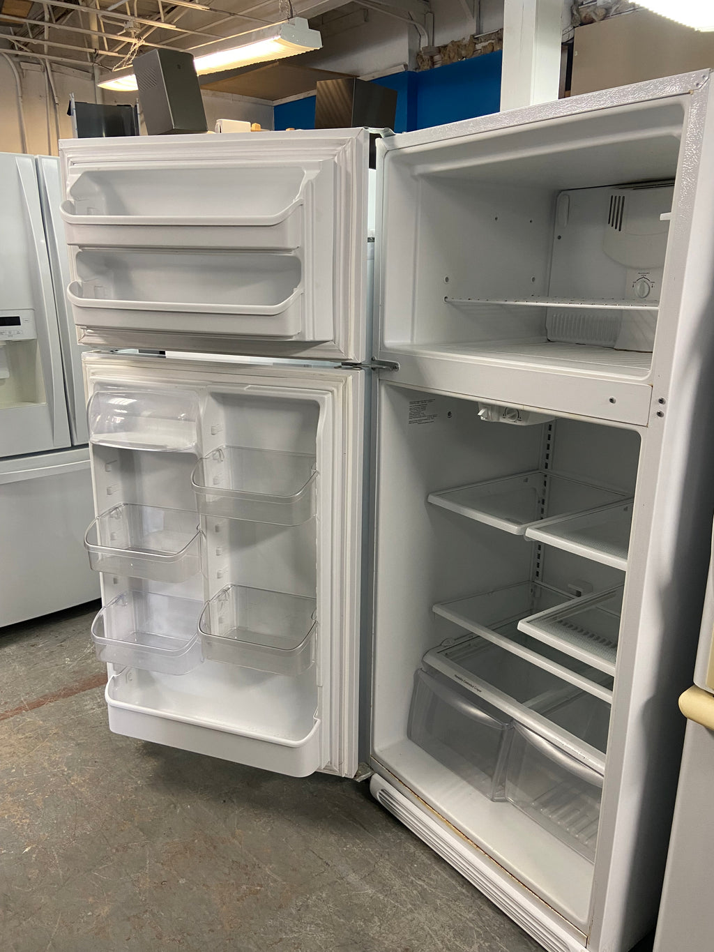 30” White Kenmore 970-421520 Refrigerator with warranty