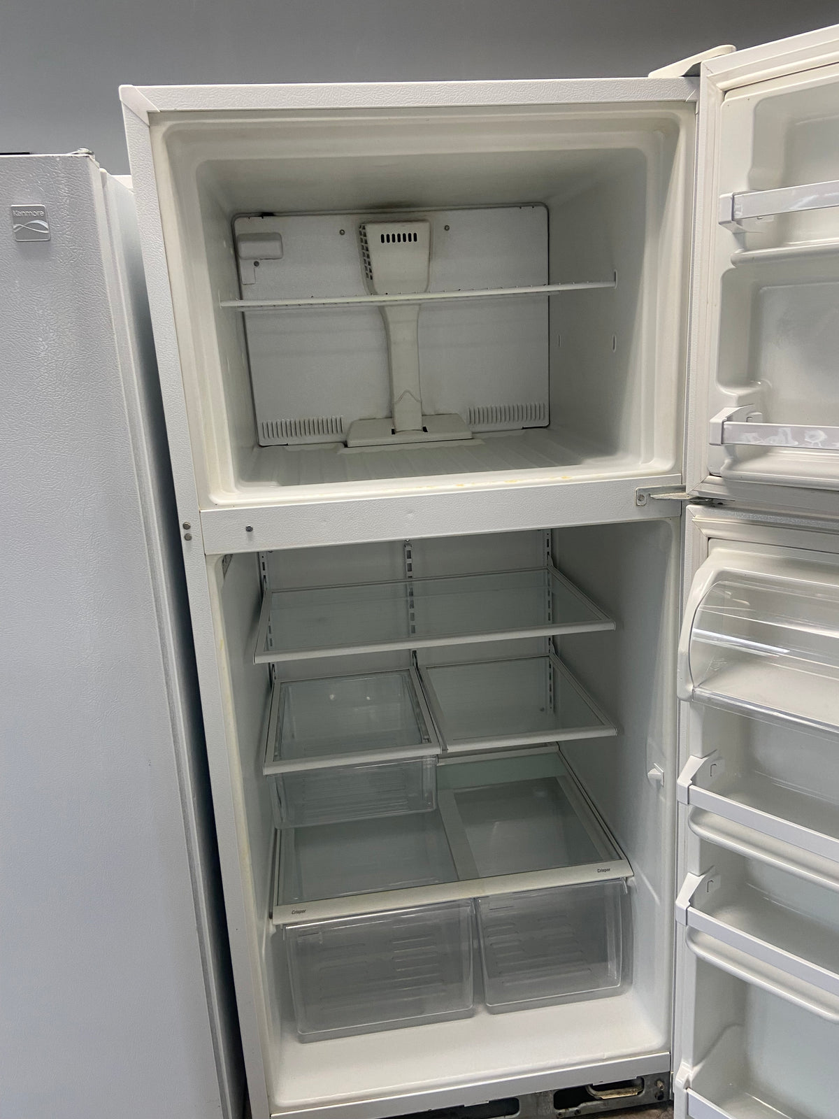White 30” Inglis IMT186302 Fridge (Refurbished)