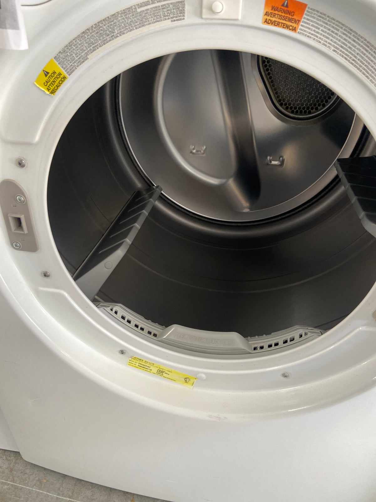 Samsung white dryer, “Refurbished”, 3 Months Warranty