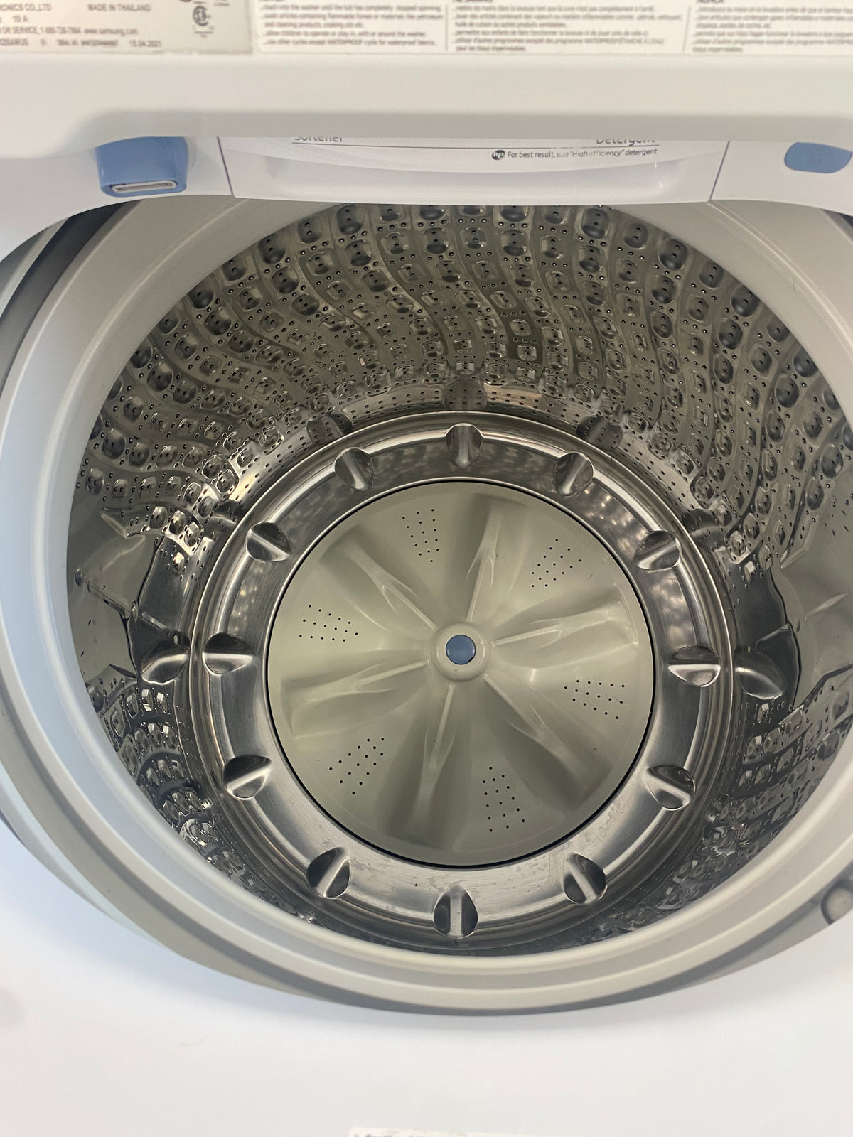 27” Samsung washing machine, white, large capacity, "Refurbished"