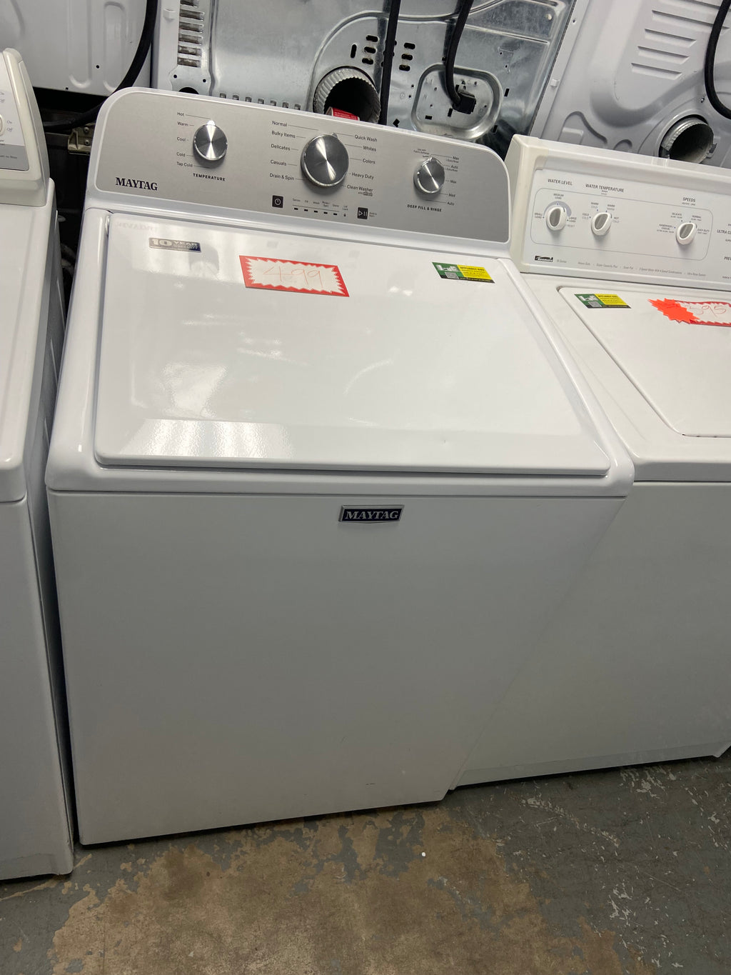 Maytag MVW4505MW1 Top Load Washer, 28 inch Width, 5.2 cu. ft. Washer Capacity, 770 RPM Washer Spin Speed, 11 Wash Cycles, 5 Temperature Settings, White colour Contains Agitator