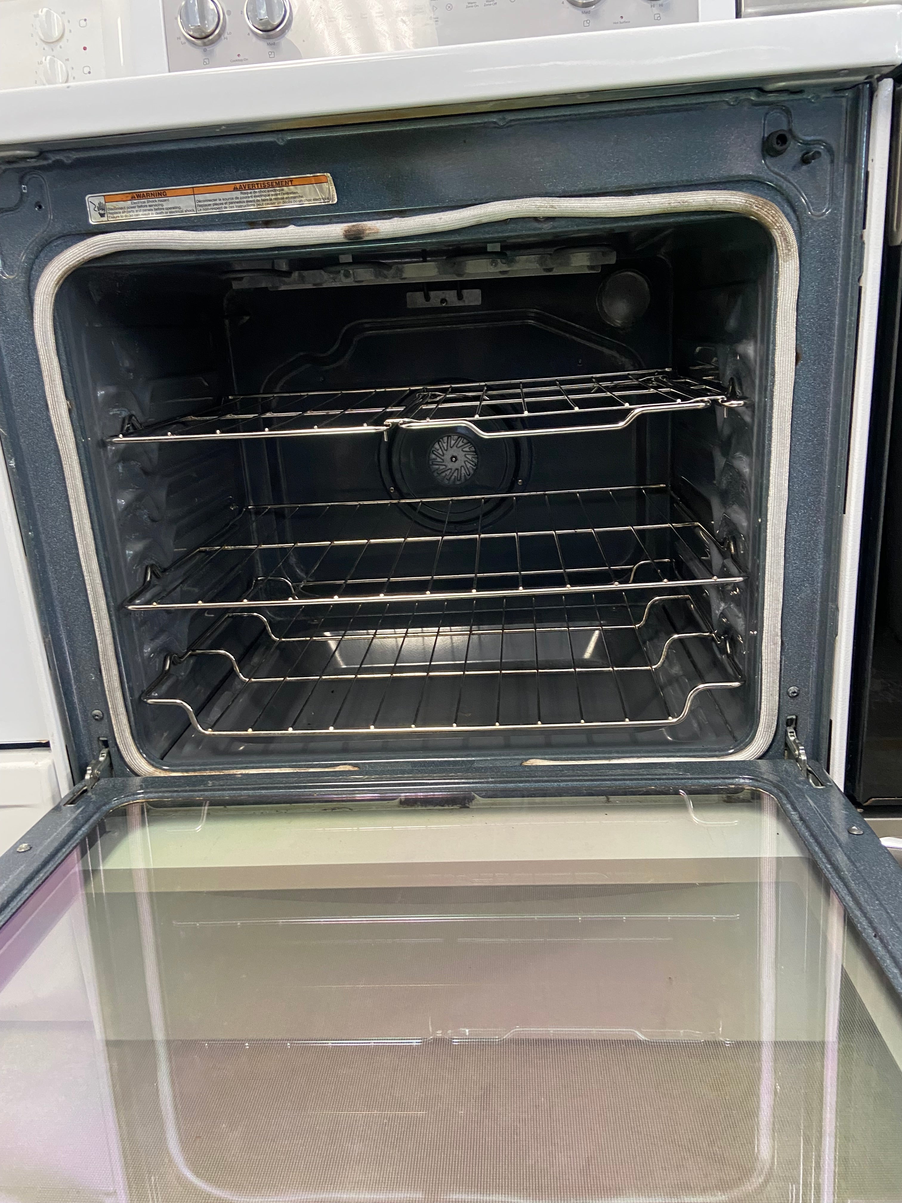 Whirlpool YWFE745H0FH0 Electric Range, 6.4 cu. ft. Capacity, 30 inch Exterior Width, True Convection, 5 Burners, Storage Drawer, Manual Clean, 3,000 W Highest Element, White colour, FlexHeat™ Elements, Frozen Bake™ True European Convection
