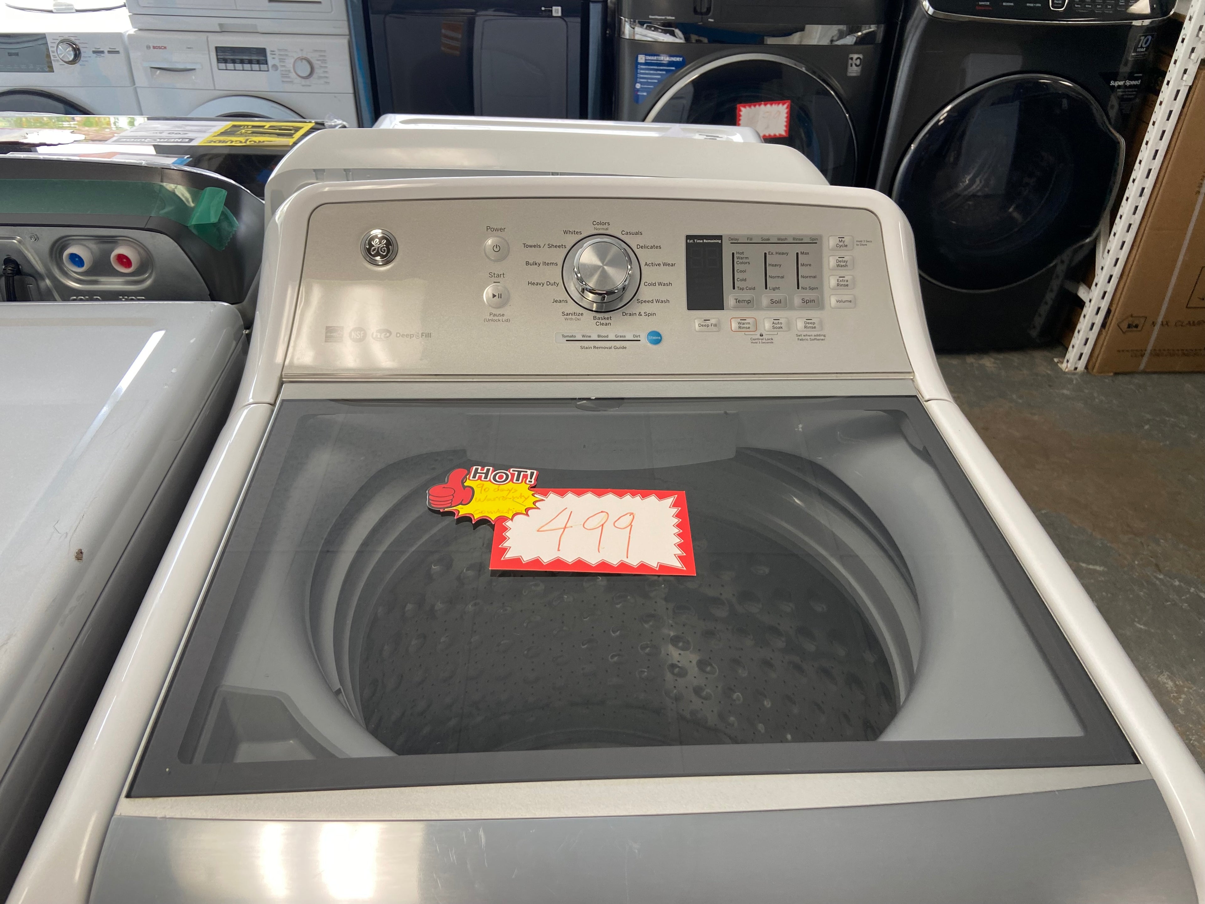 White GE GTW680BMM1WS Top Load Washer (Refurbished)