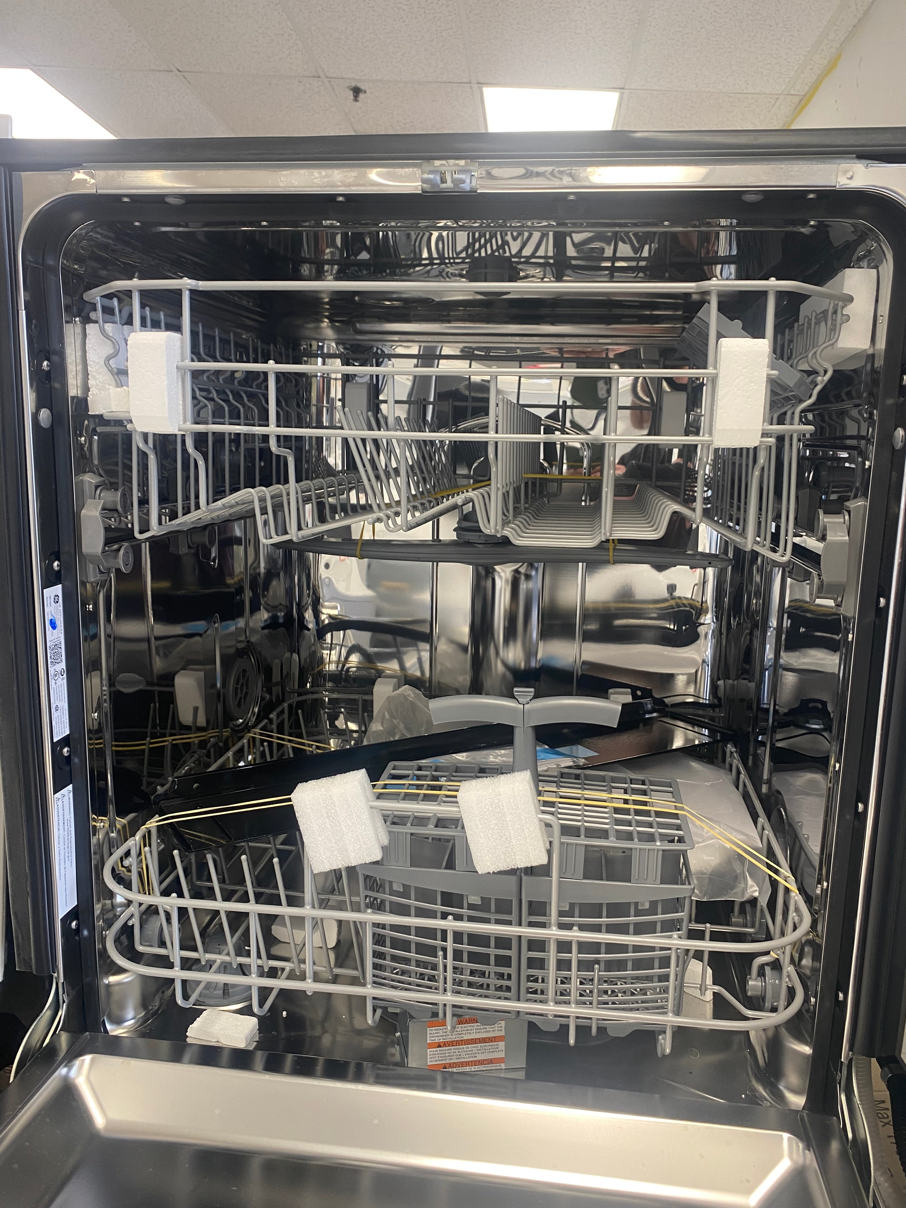 GE Stainless dishwasher