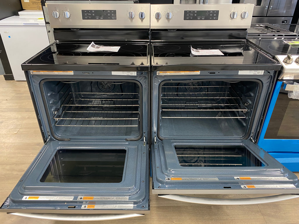 5.3 cu. ft. Oven Capacity 30 convection Whirlpool stainless steel stove