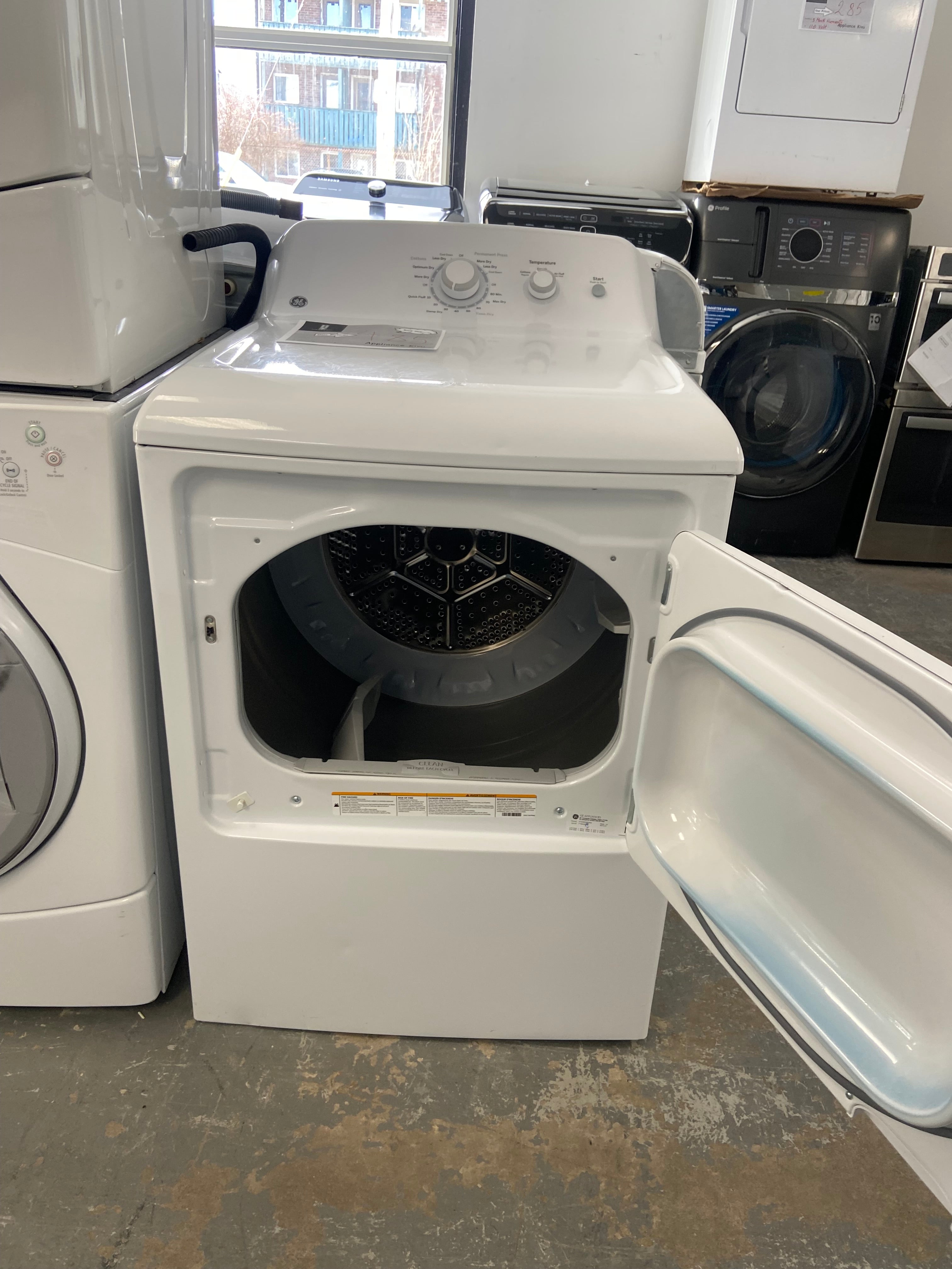 GE GTD32EBMPOWW Electric Dryer, 6.2 cu. ft. Dryer