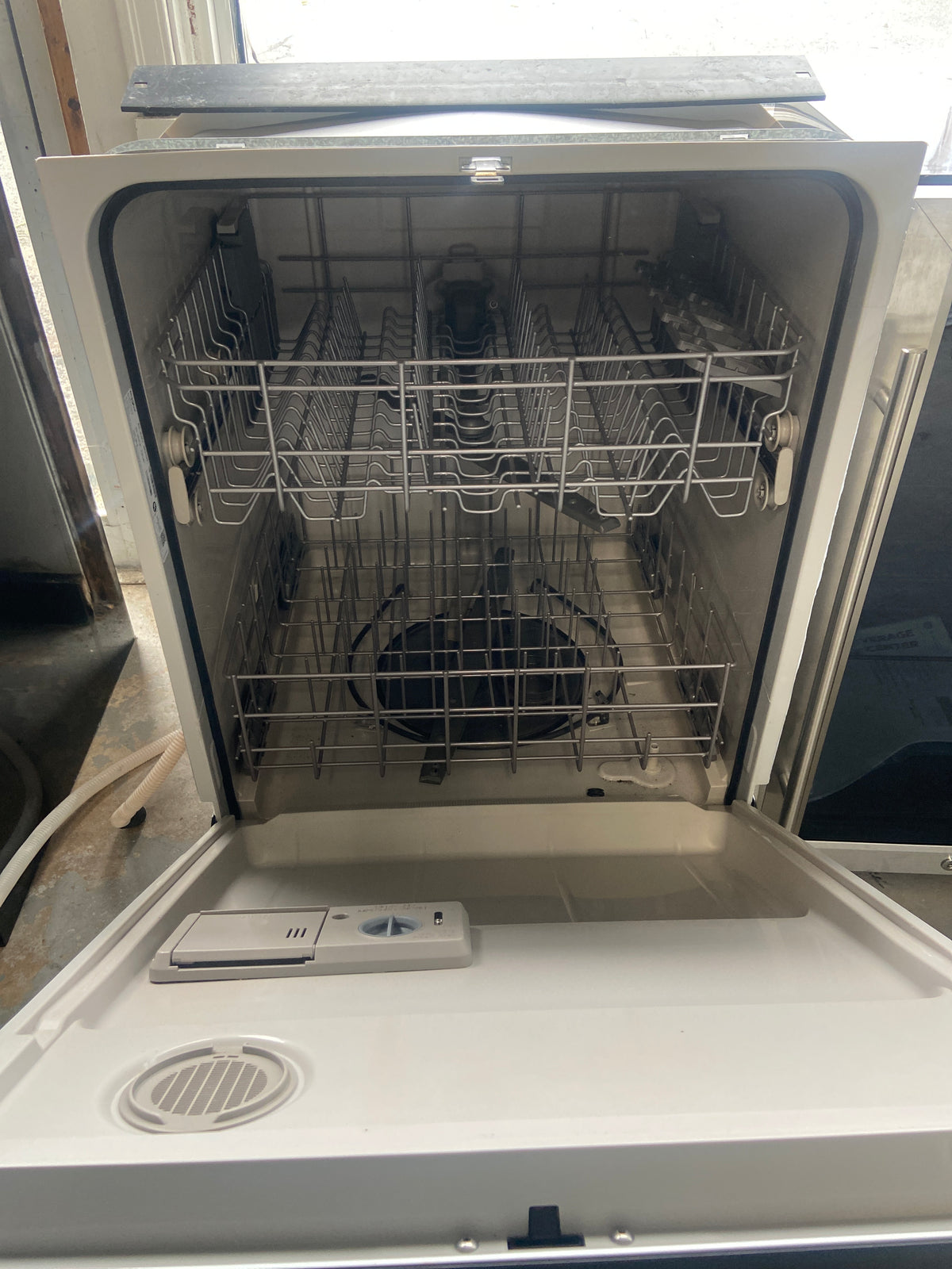 Whirlpool black dishwasher, “Refurbished”, 3 Months warranty