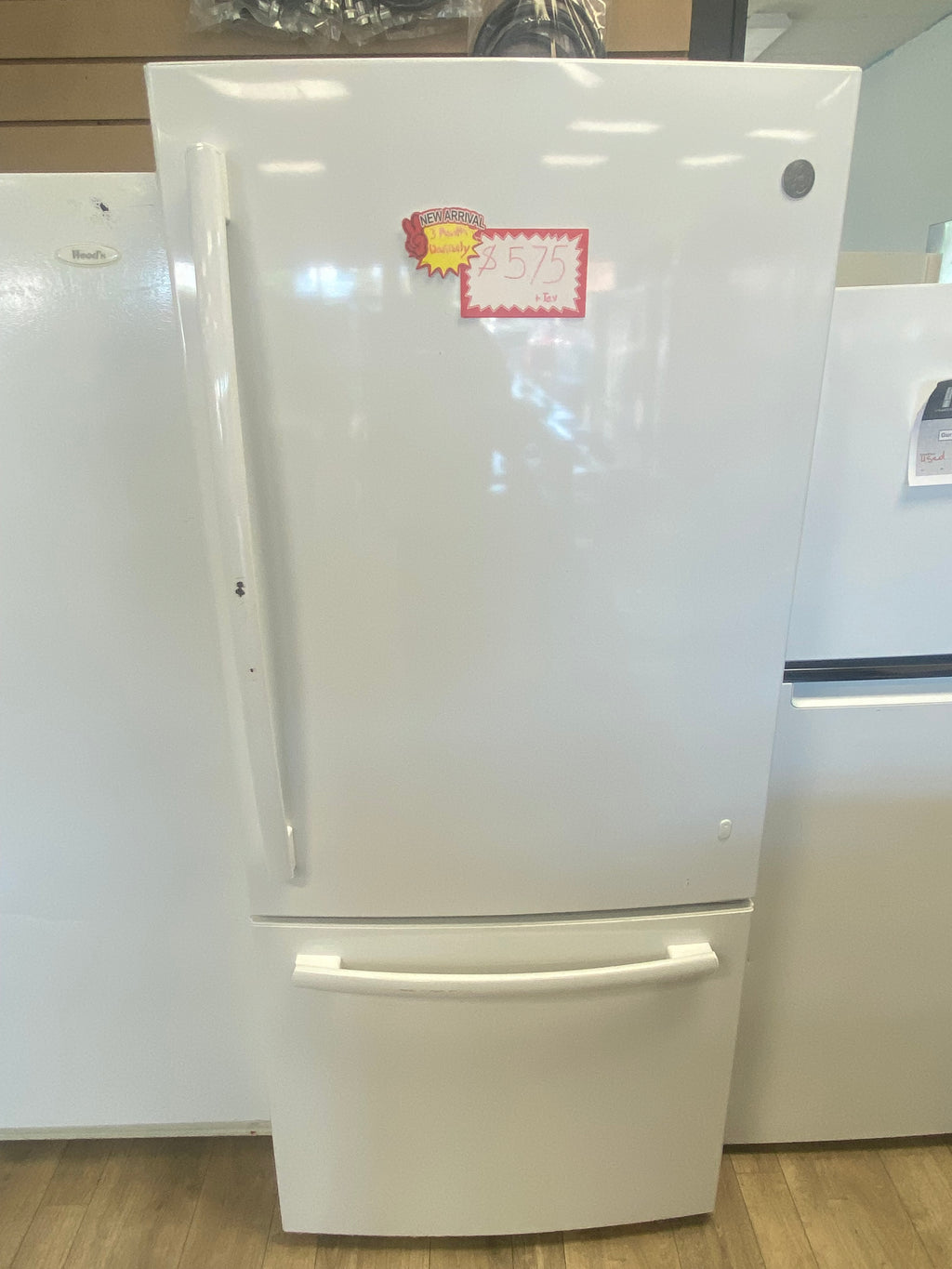GE White Fridge "Lightly Used"
