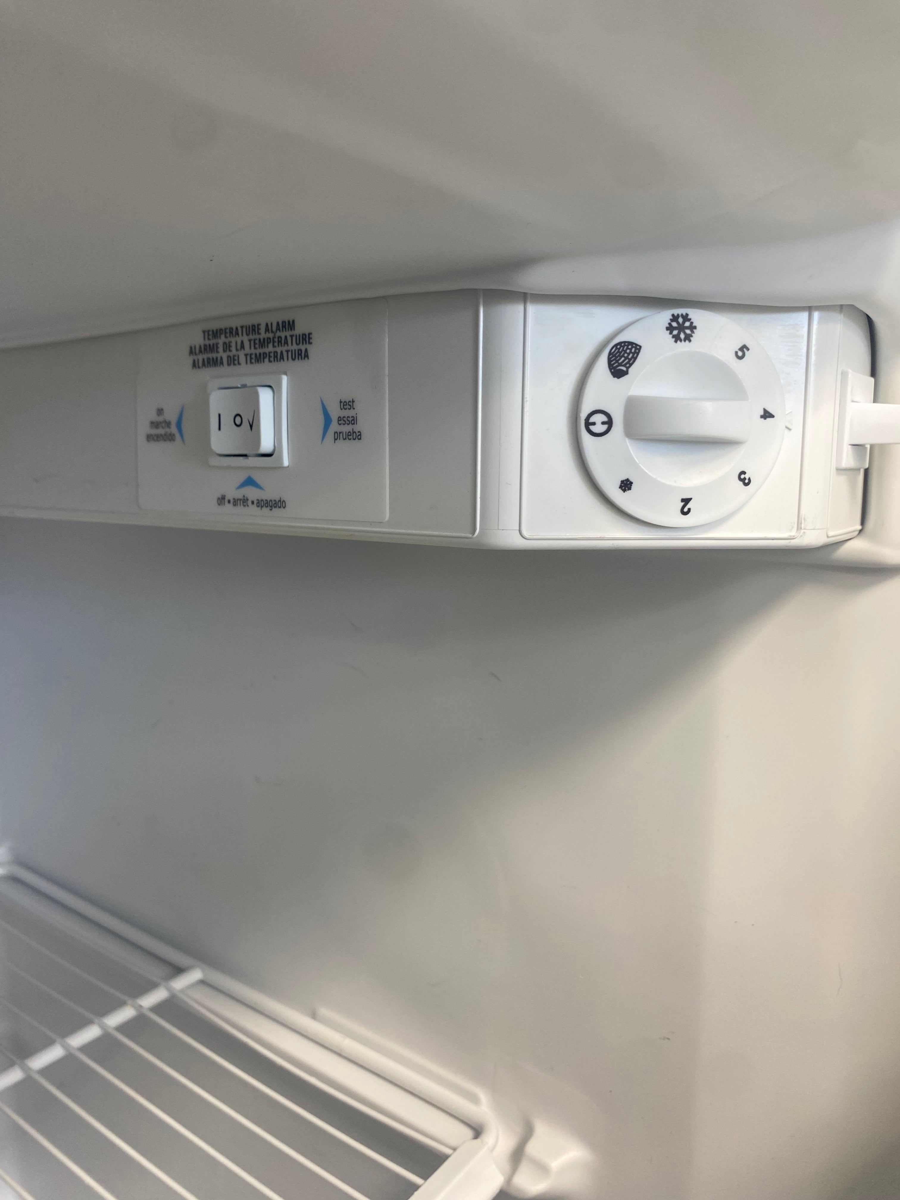 Whirlpool Upright/Stand up freezer