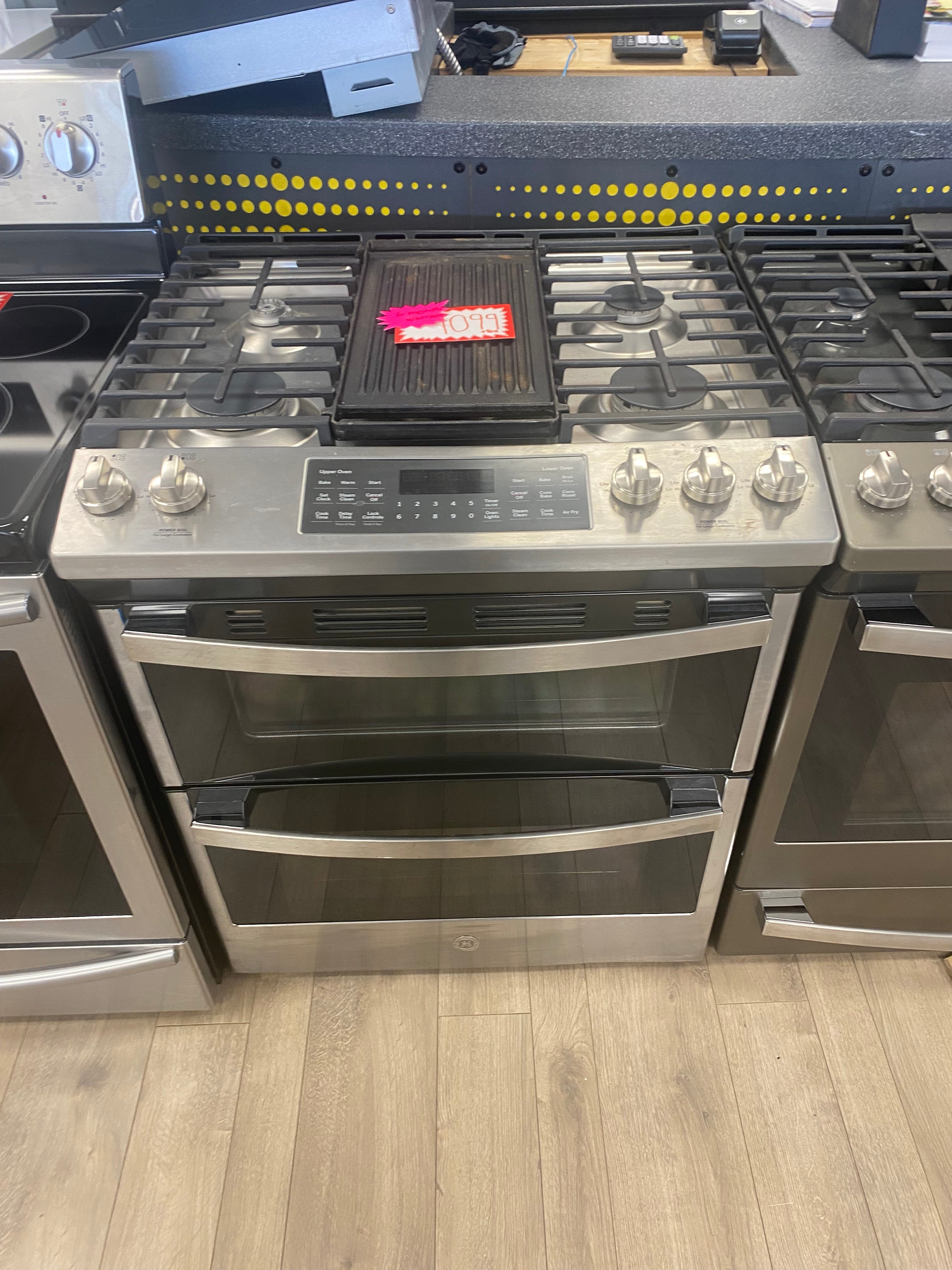 GE double door Gas Stove
