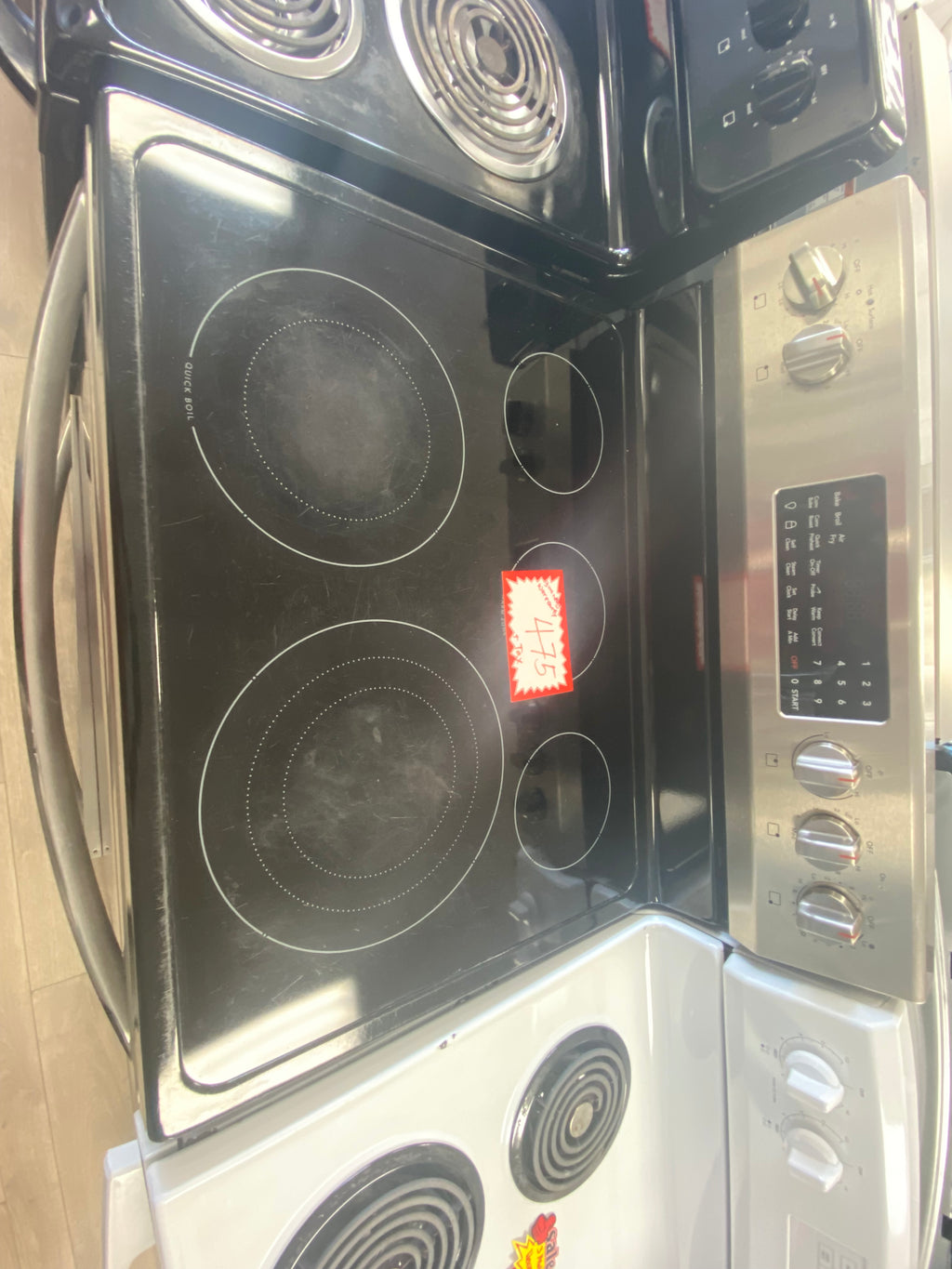 Fridgidaire 30”  glass top stove "Refurbished"