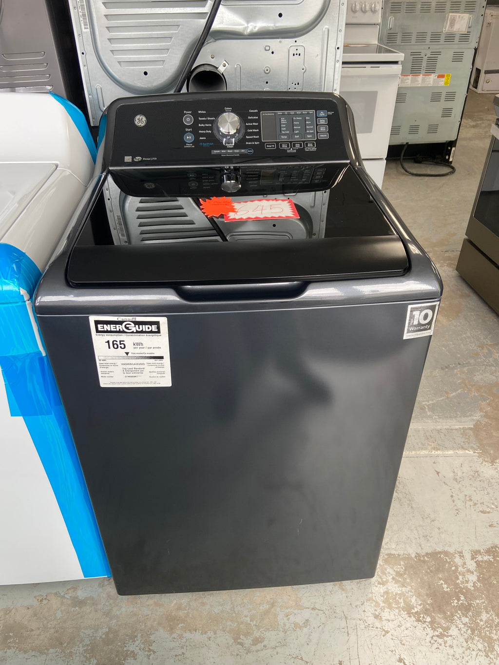 GE GTW690BMTDG Top Load Washer, 27 inch Width, 5.3 cu. ft. Washer Capacity, 800 RPM Washer Spin Speed, 14 Wash Cycles, 6 Temperature Settings