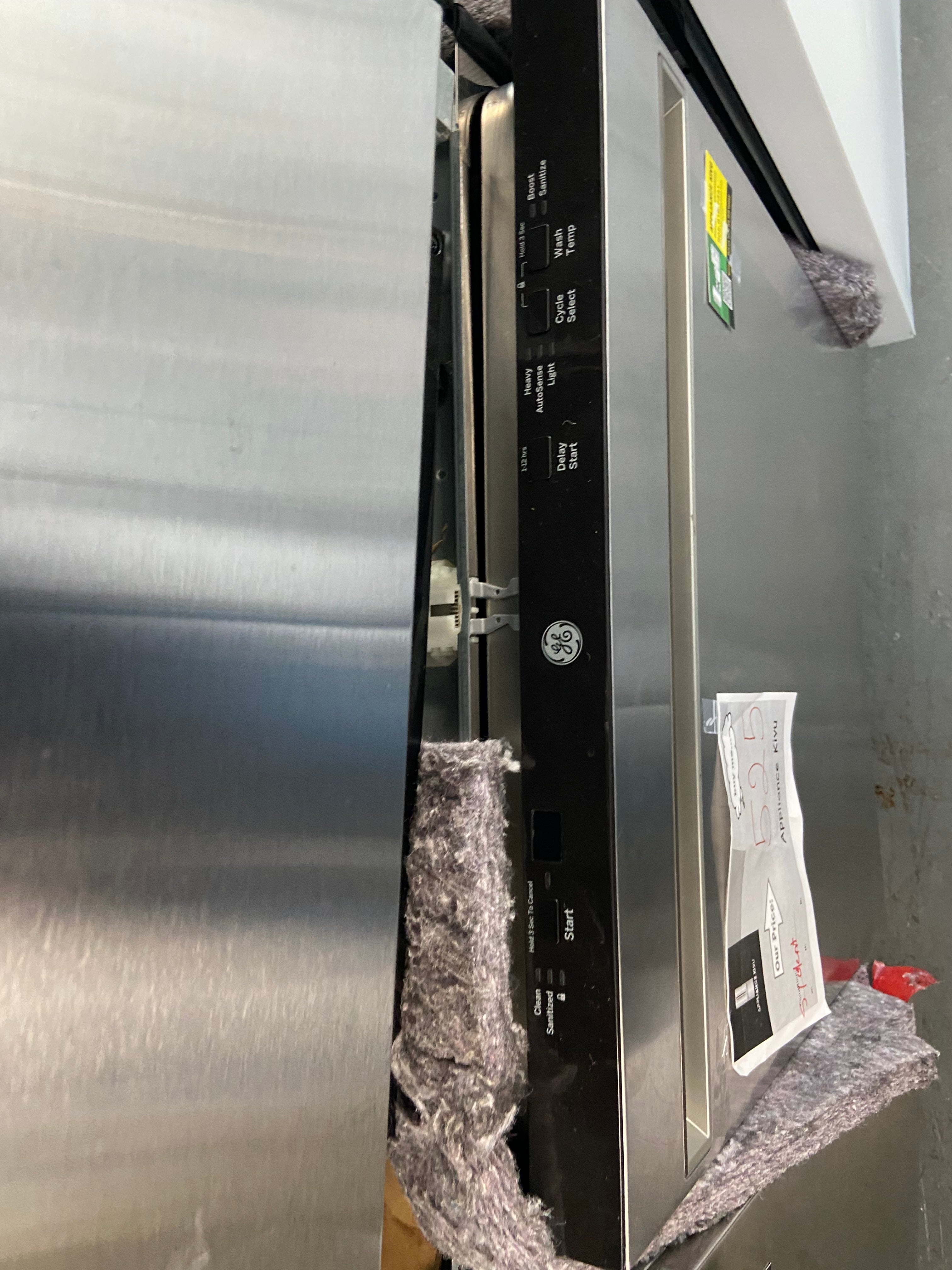 GE GDT225SSL0SS Dishwasher, 24 inch Exterior Width, 51 dB Decibel Level, Fully Integrated, Stainless Interior, 3 Wash Cycles, 12 Capacity (Place Settings), Hard Food Disposal, 2 Loading Racks, Wifi Enabled, Stainless Steel colour