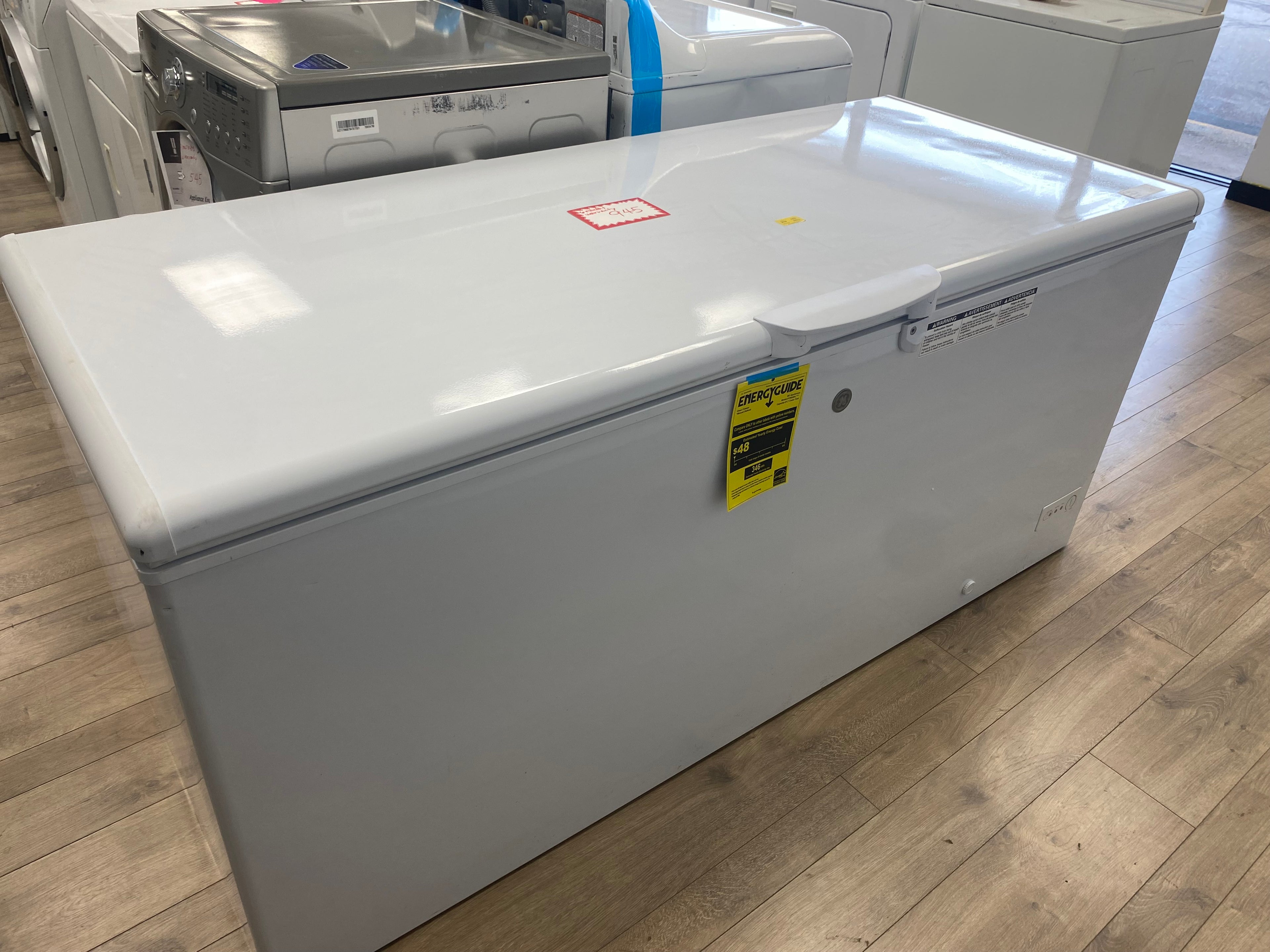 Frost free White 21.7 cu. ft. GE Chest Freezer FCM22DLCWW – Garage ready