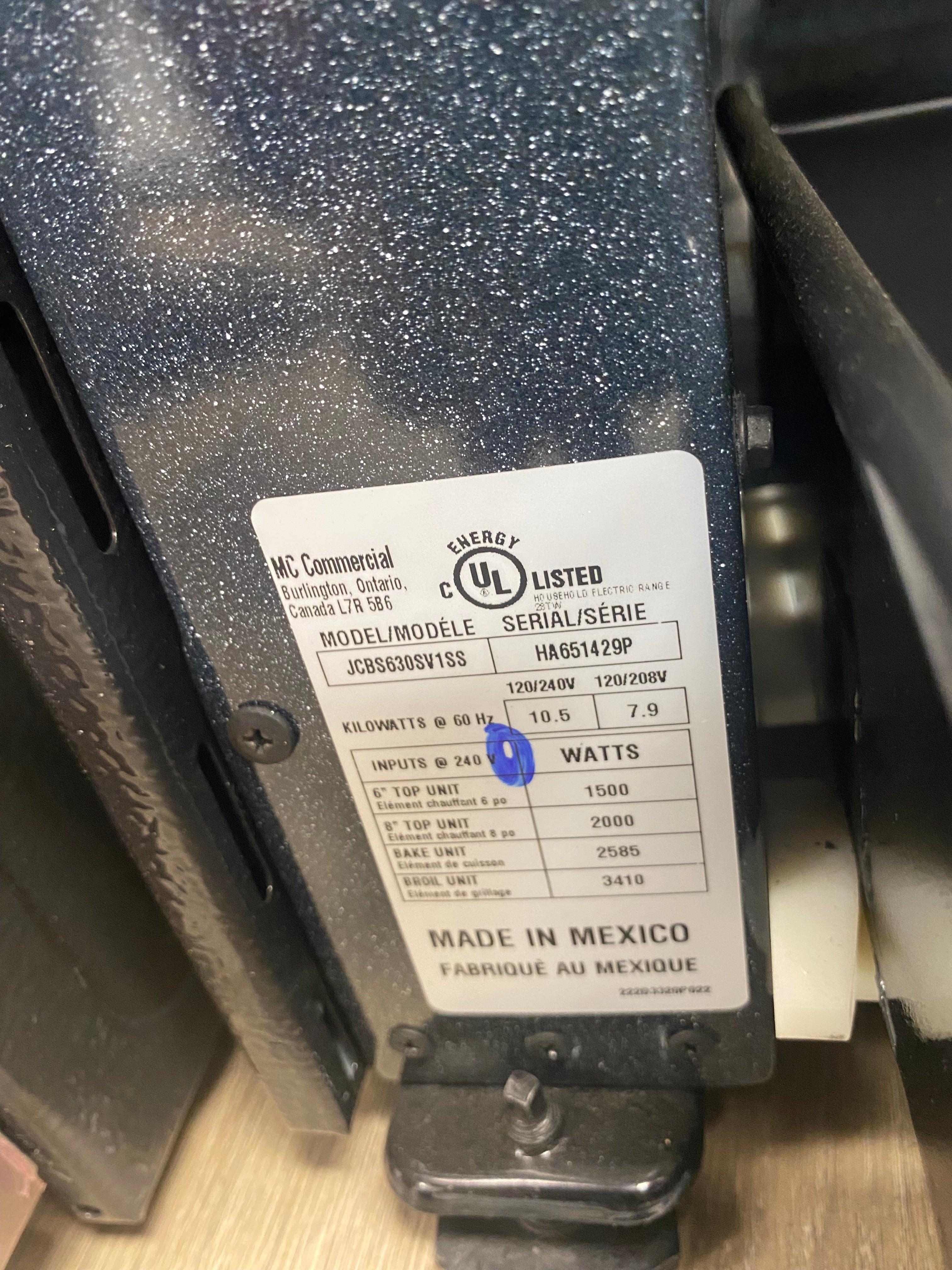 GE stainless steel stove "Brand New"