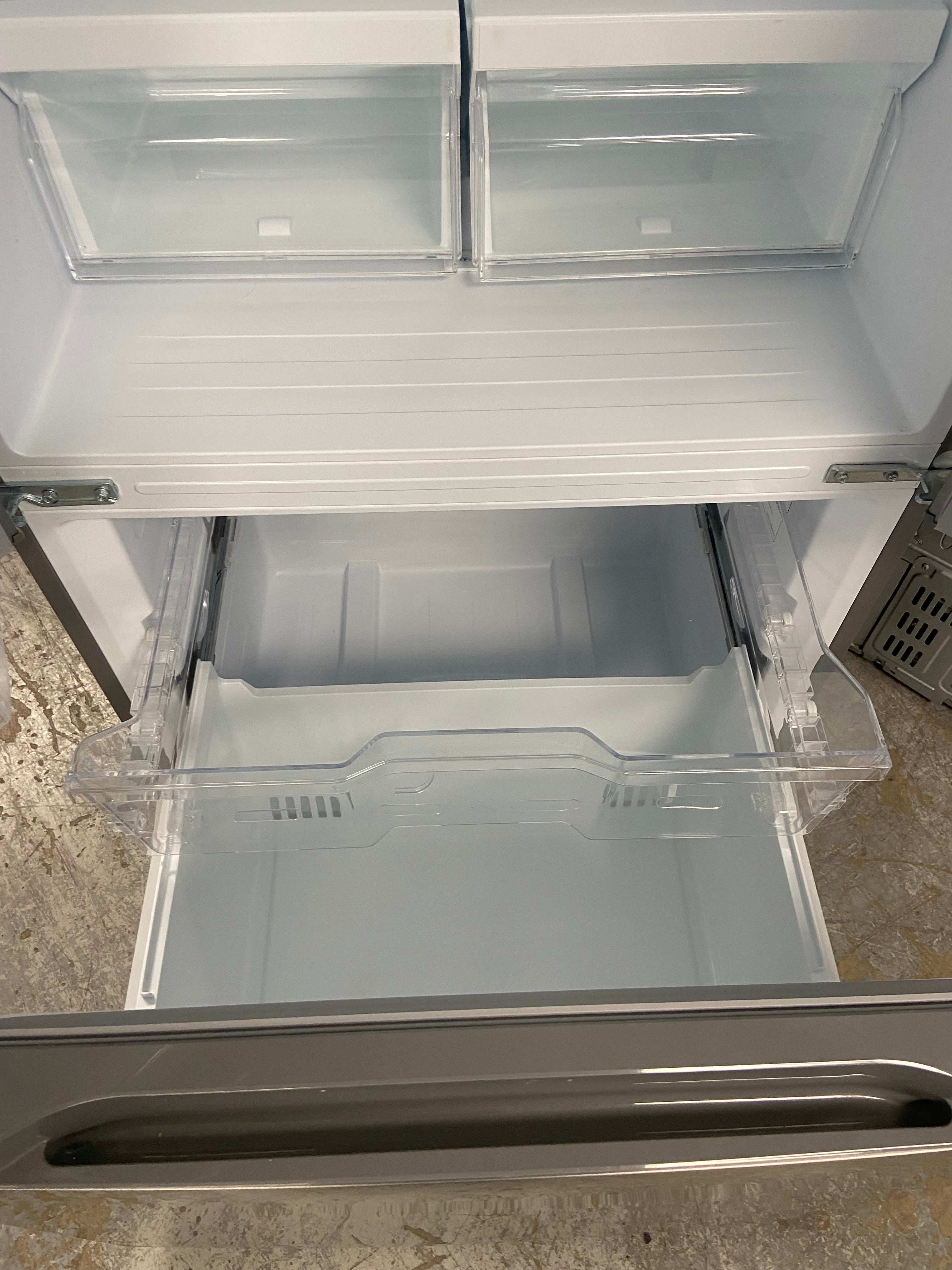MNE18DYTNAFS 30” French door stainless steel Moffat fridge