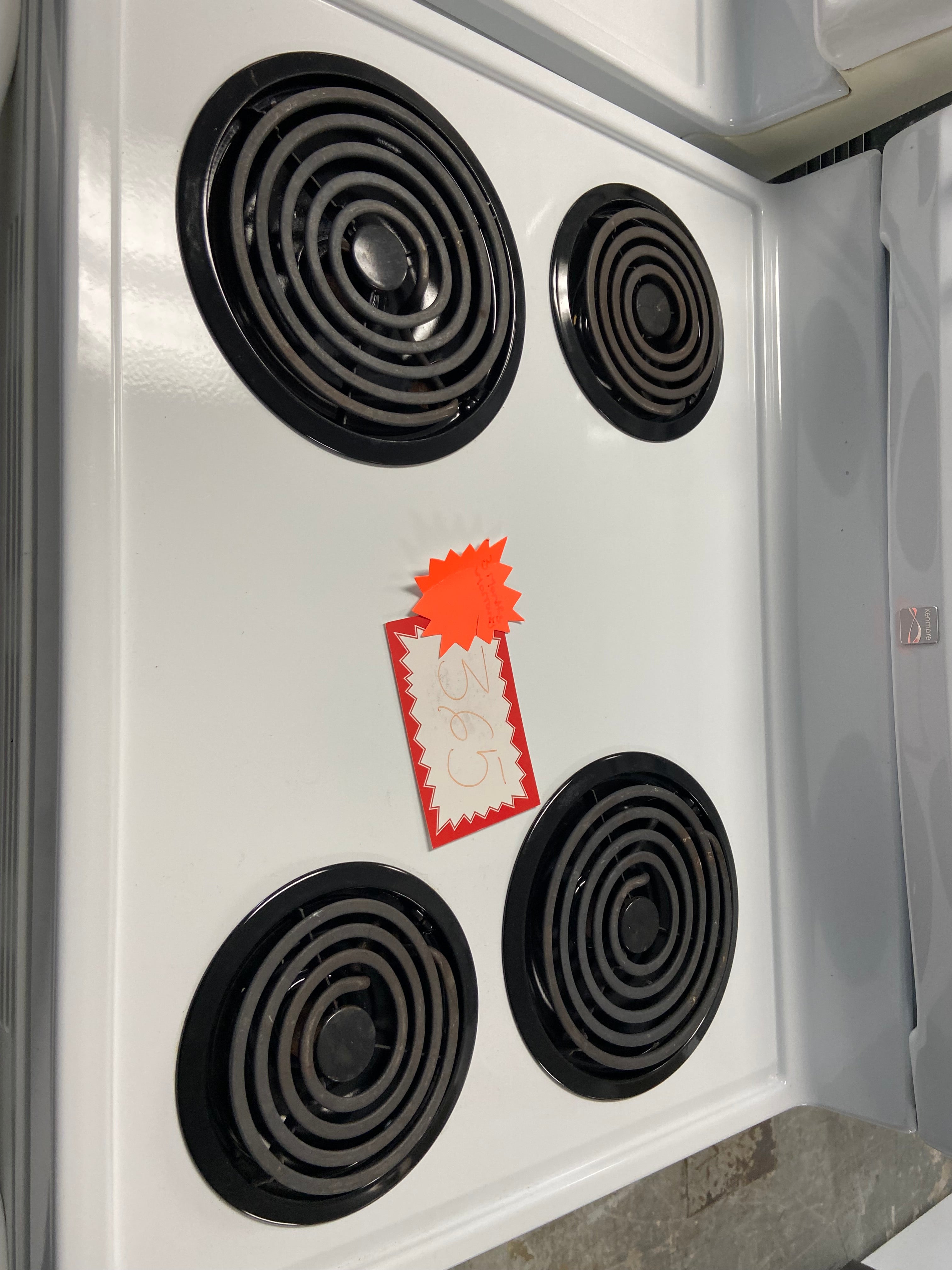 White 30” Kenmore 970C503520 Coil Top Stove (Refurbished)