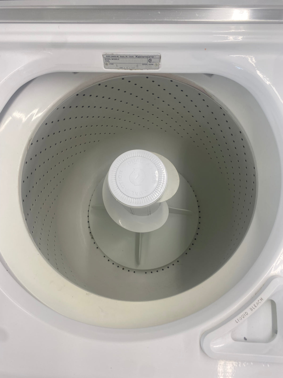 27” Kenmore Top Load Washer, White "Used"