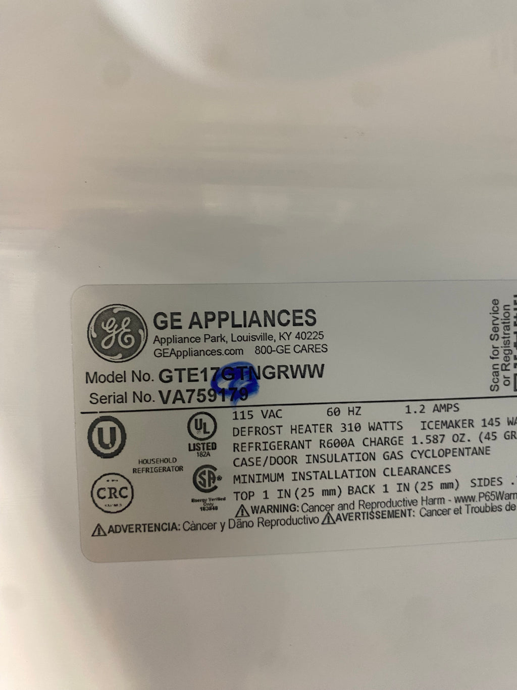 GE 28-inch 16.6 cu. ft. Top Freezer, No Frost, Reversible Door Refrigerator in White - ENERGY STAR®