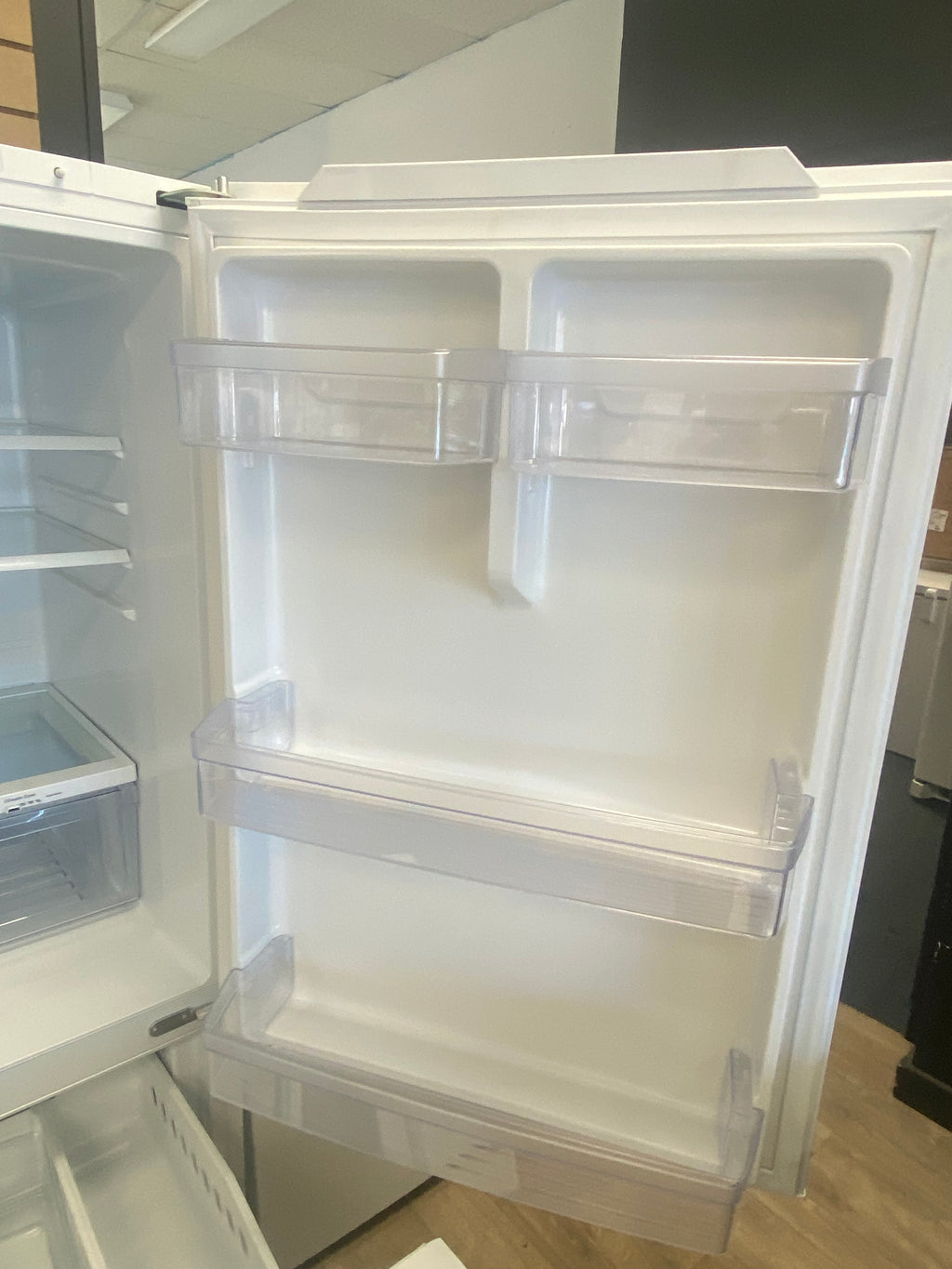 GE White Fridge "Lightly Used"