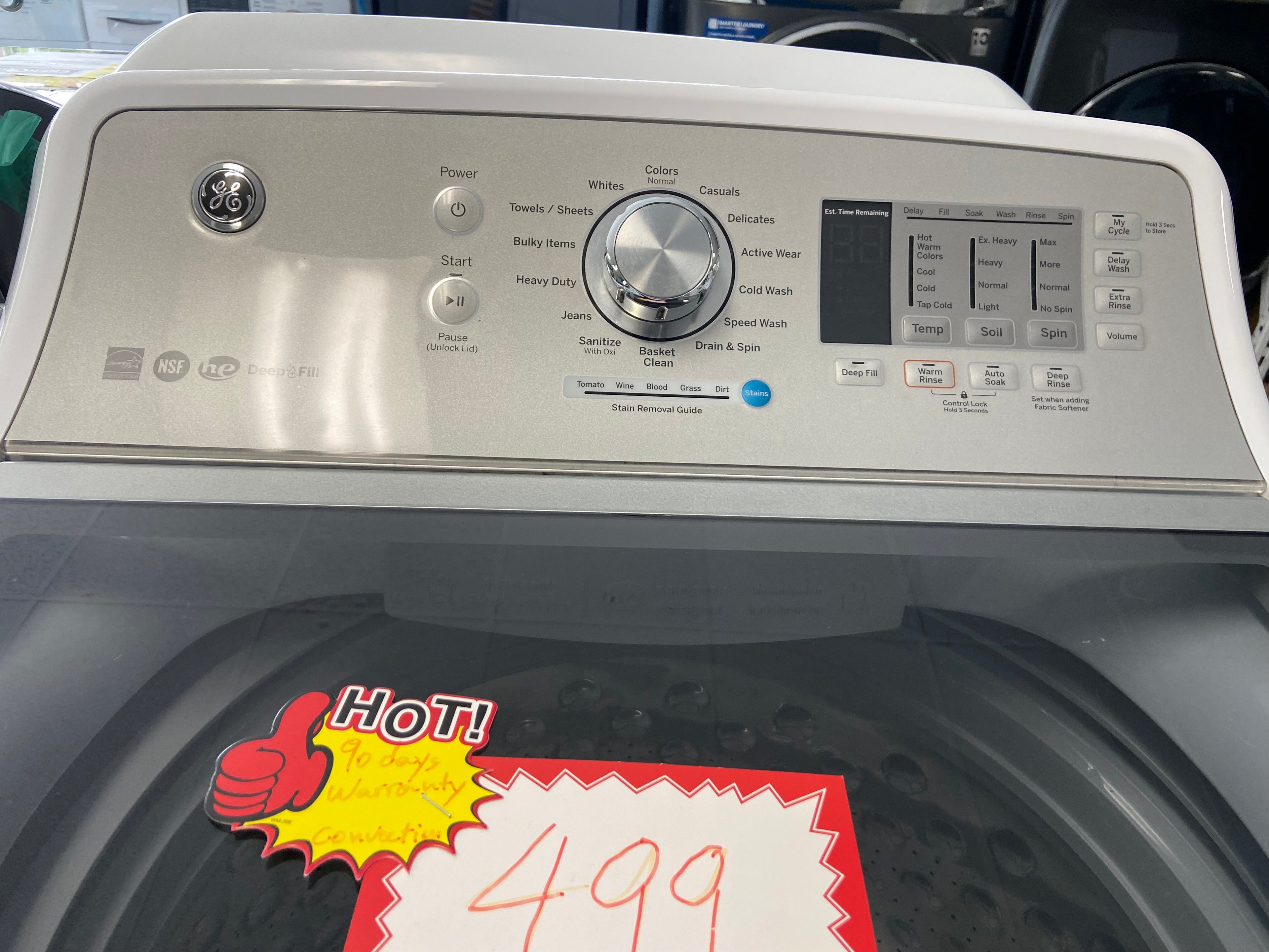White GE GTW680BMM1WS Top Load Washer (Refurbished)