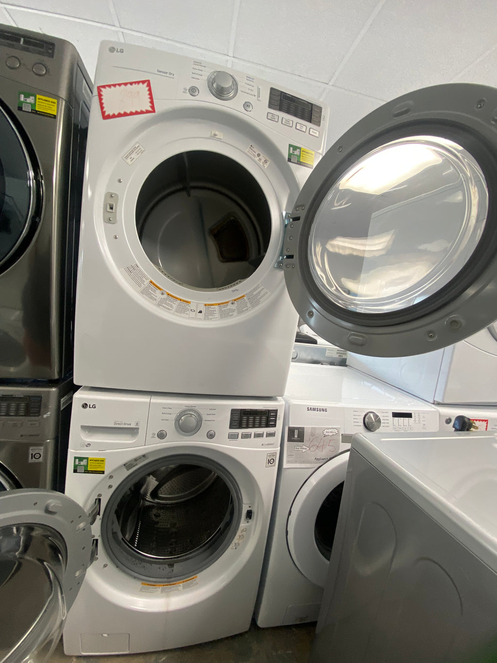 LG WM3170CW Front Load Washer, 1,300 RPM Washer Spin Speed, 9 Wash Cycles, 7 Temperature Settings, White colour, LG DLE3170W Dryer, Vented, 8 Dry Cycles