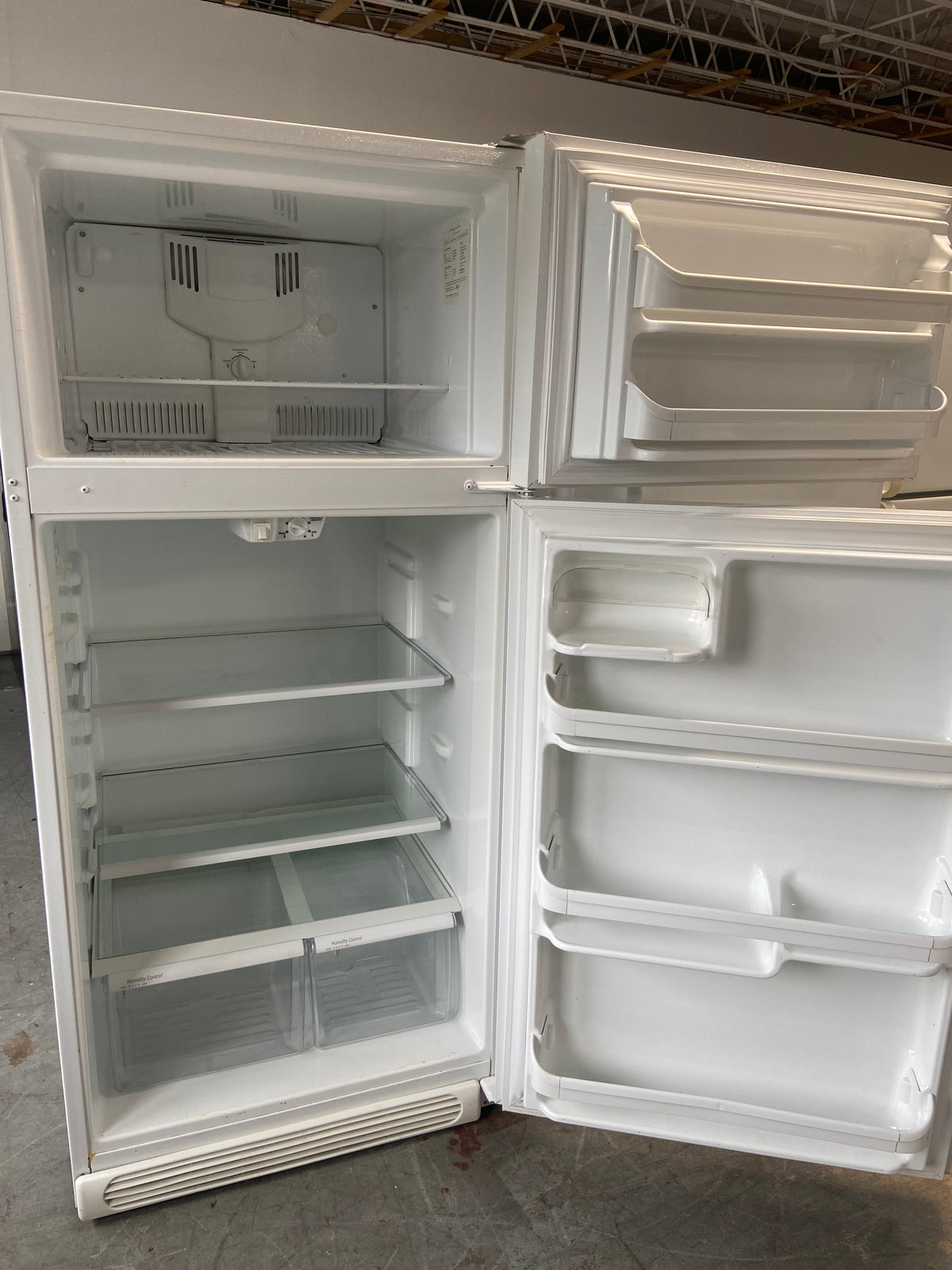 White 30” Frigidaire FRT18G4AW2 Fridge (refurbished)