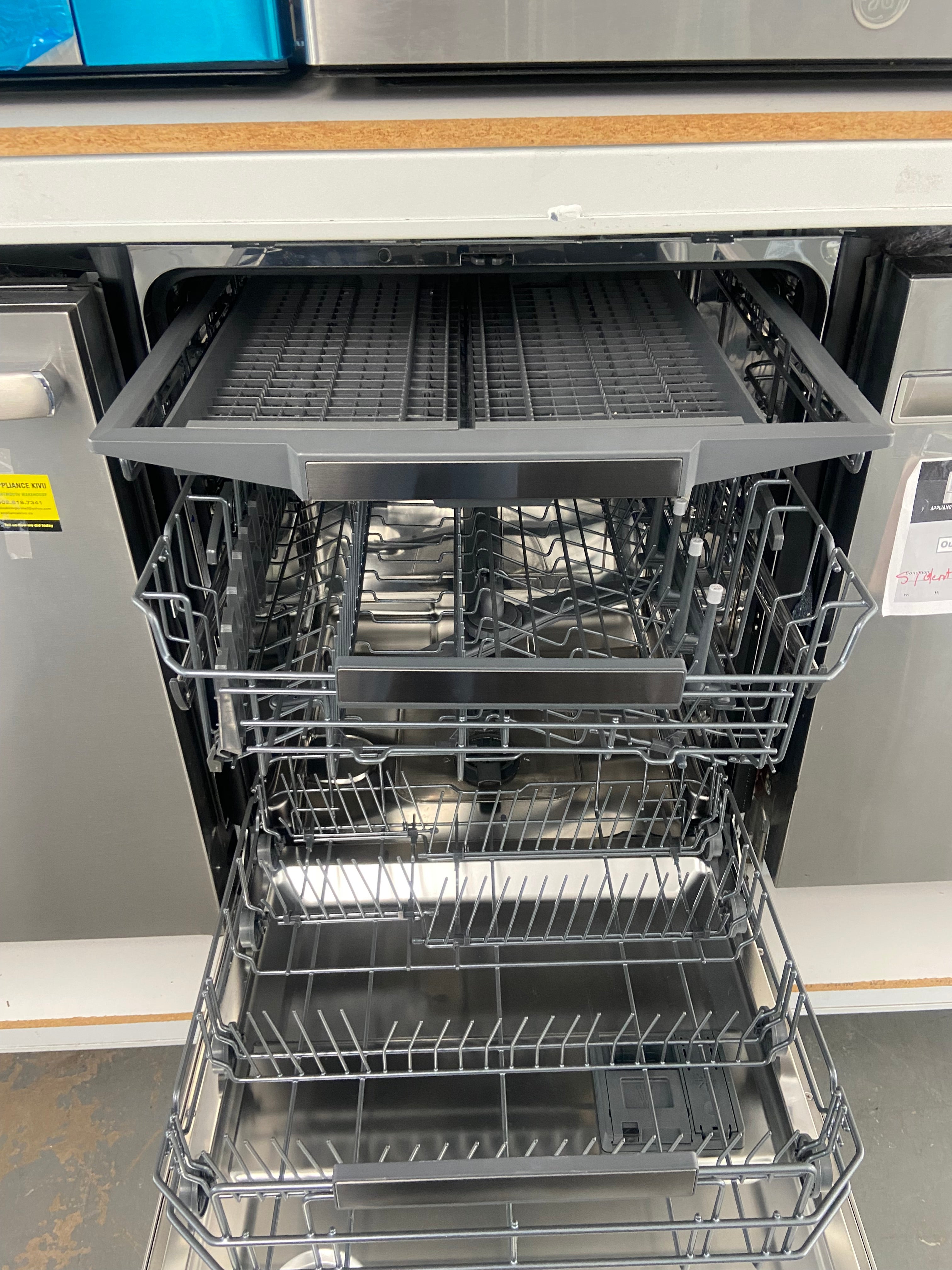 GE 24" Stainless Built-in Dishwasher
