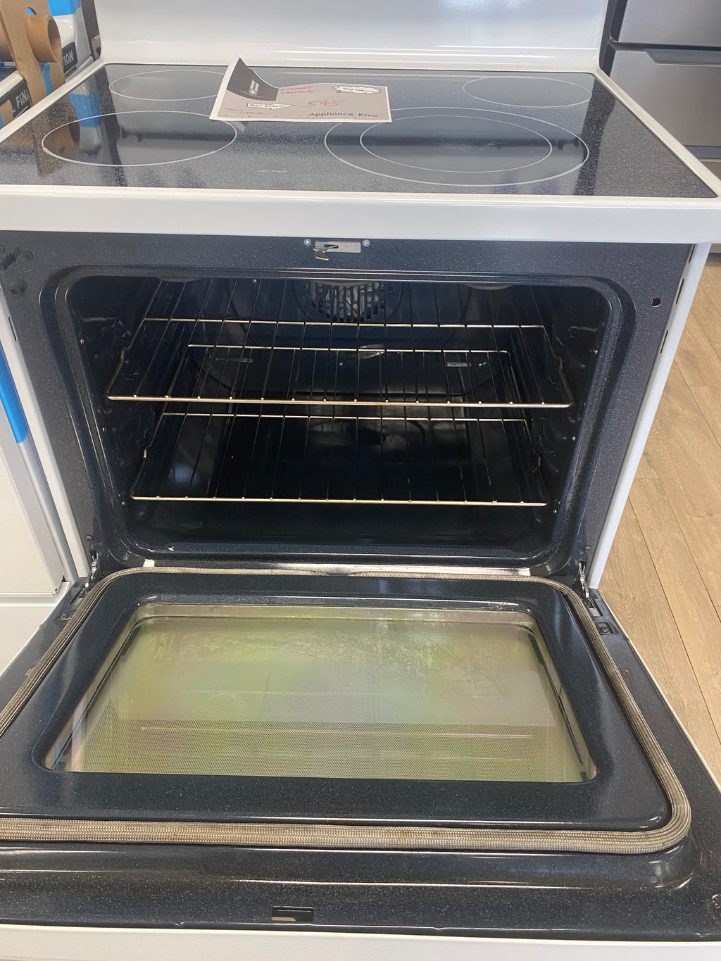GE Glass Top Stove