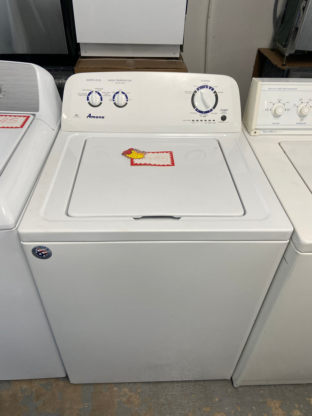 White 27 inch Amana Top Load Washer, with an Agitator, NTW4516FW2 "Refurbished"
