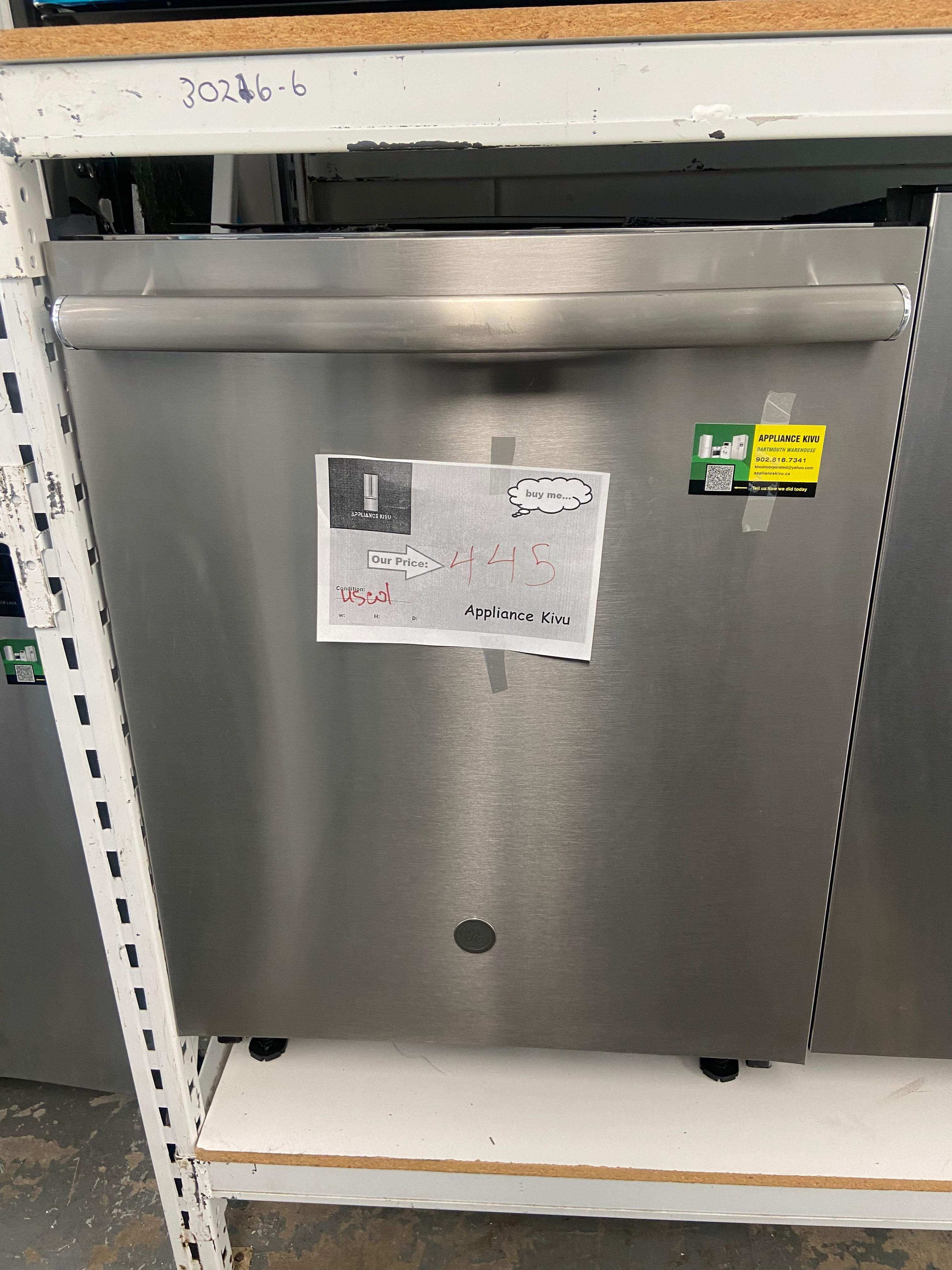 GE Stainless Built-in 24" Dishwasher "Used"