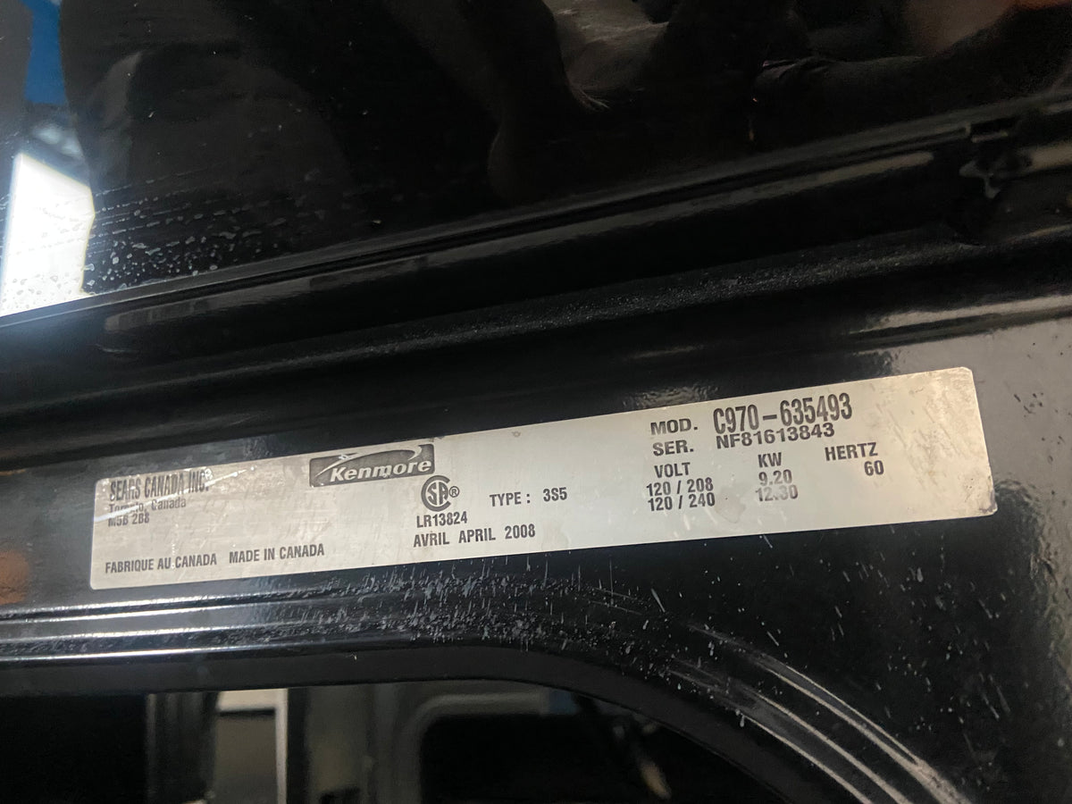 Black 30” Kenmore C970-635493 Glass Top Stove (Refurbished)