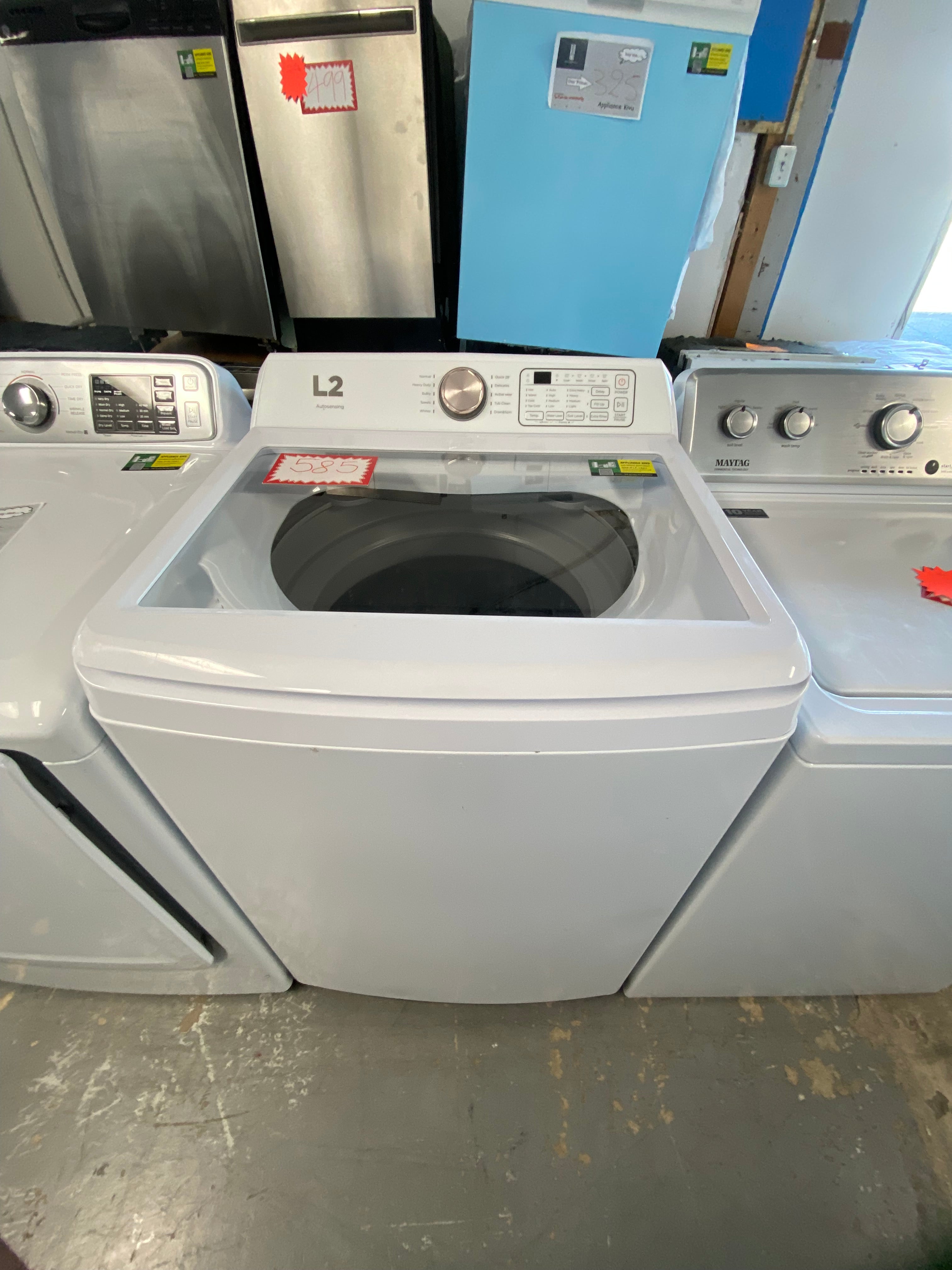 White 27” L2 Autosensing LT52N1BWWC Top Load Washer with an Agitator, comes with 120v plug
