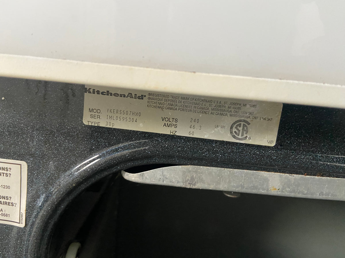 White 30” KitchenAid YKERS507HWO Coil Top Stove (Refurbished)