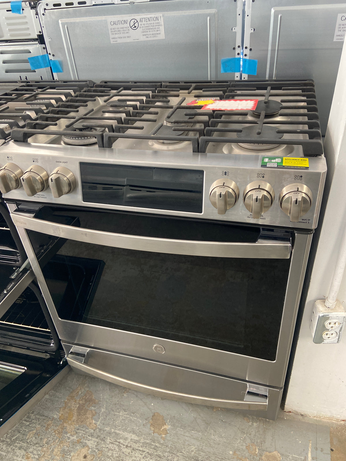 GE profile, slide in gas/propane stove, PCGS930YP3FS,  “Lightly used”, 6 Months Warranty