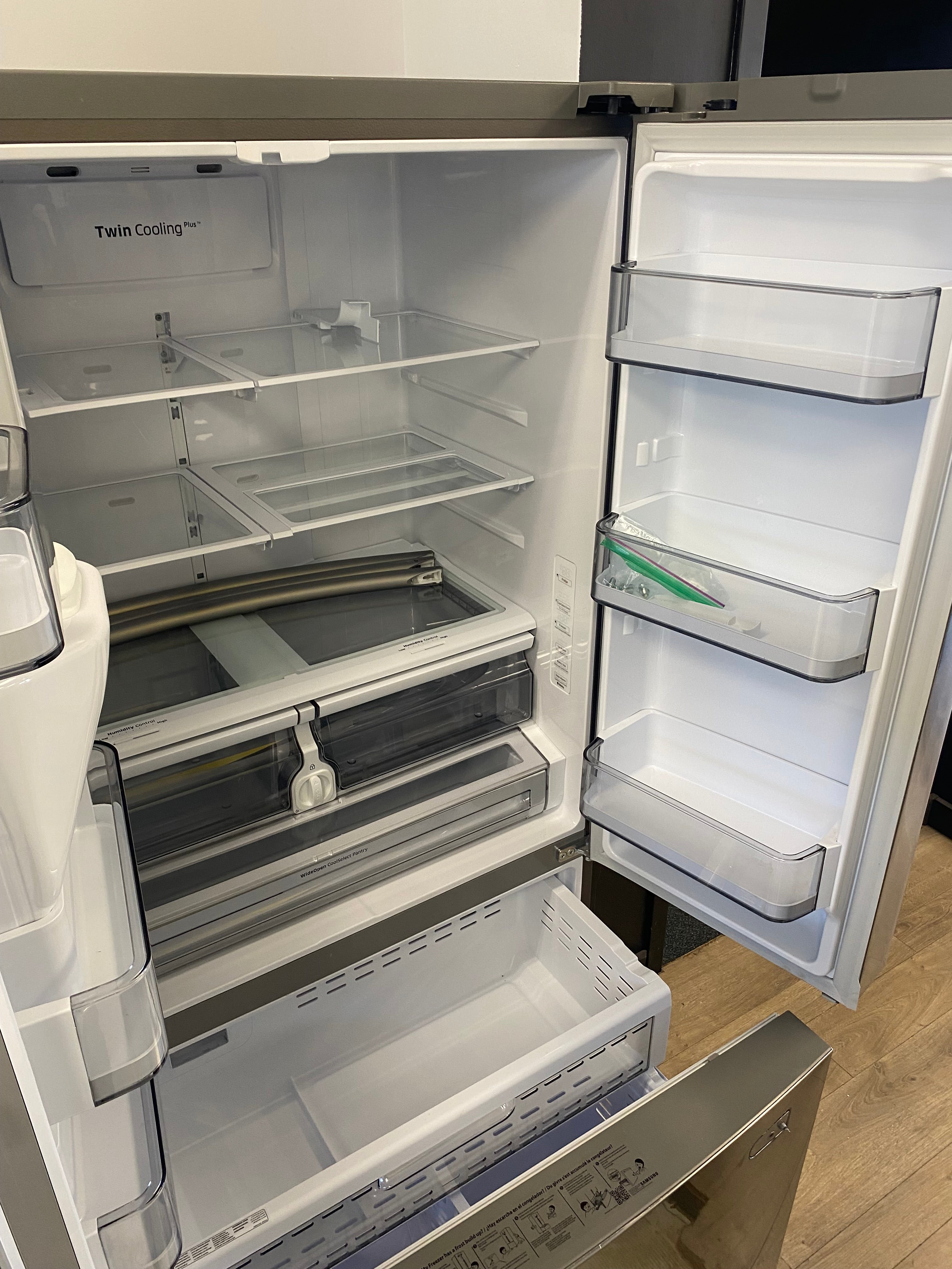 36 inch Samsung stainless steel French door fridge counter depth RF23R6201SR ( no ice maker)