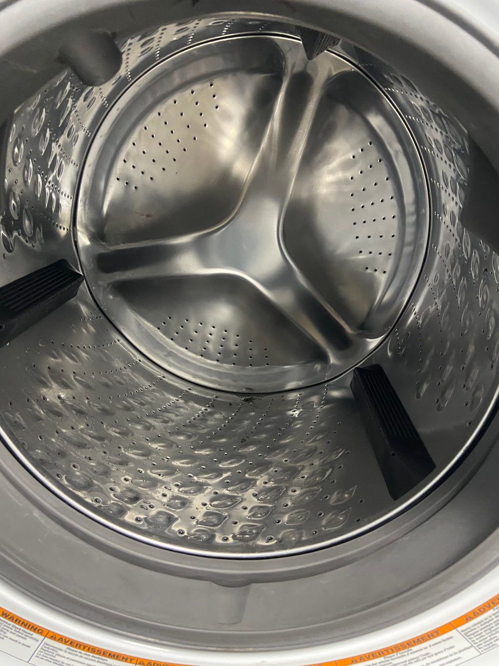 Heavy duty 27” White Whirlpool Stackable Washer, Dryer set YWED5620HW0, WFW560CHWO