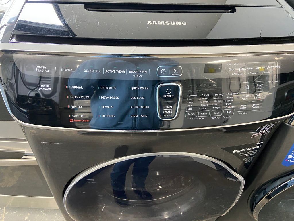 Samsung WV60M9900AV/A5 Front Load Washer, 1,300 RPM Washer Spin Speed, 12 Wash Cycles, 5 Temperature Settings, Water Heater, Steam Clean, ENERGY STAR Certified, Wifi Enabled, Black Stainless Steel colour FlexWash