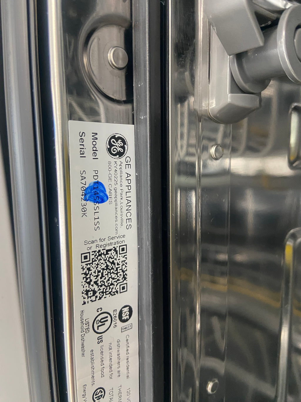 GE Stainless Built-in 18" Dishwasher "Scratch and Dent"