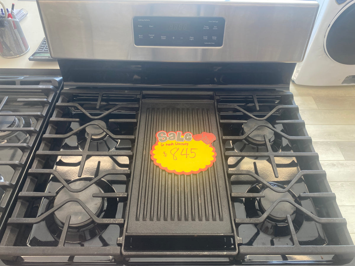 GE Stainless Cafe Propane Stove, "Store Tested"