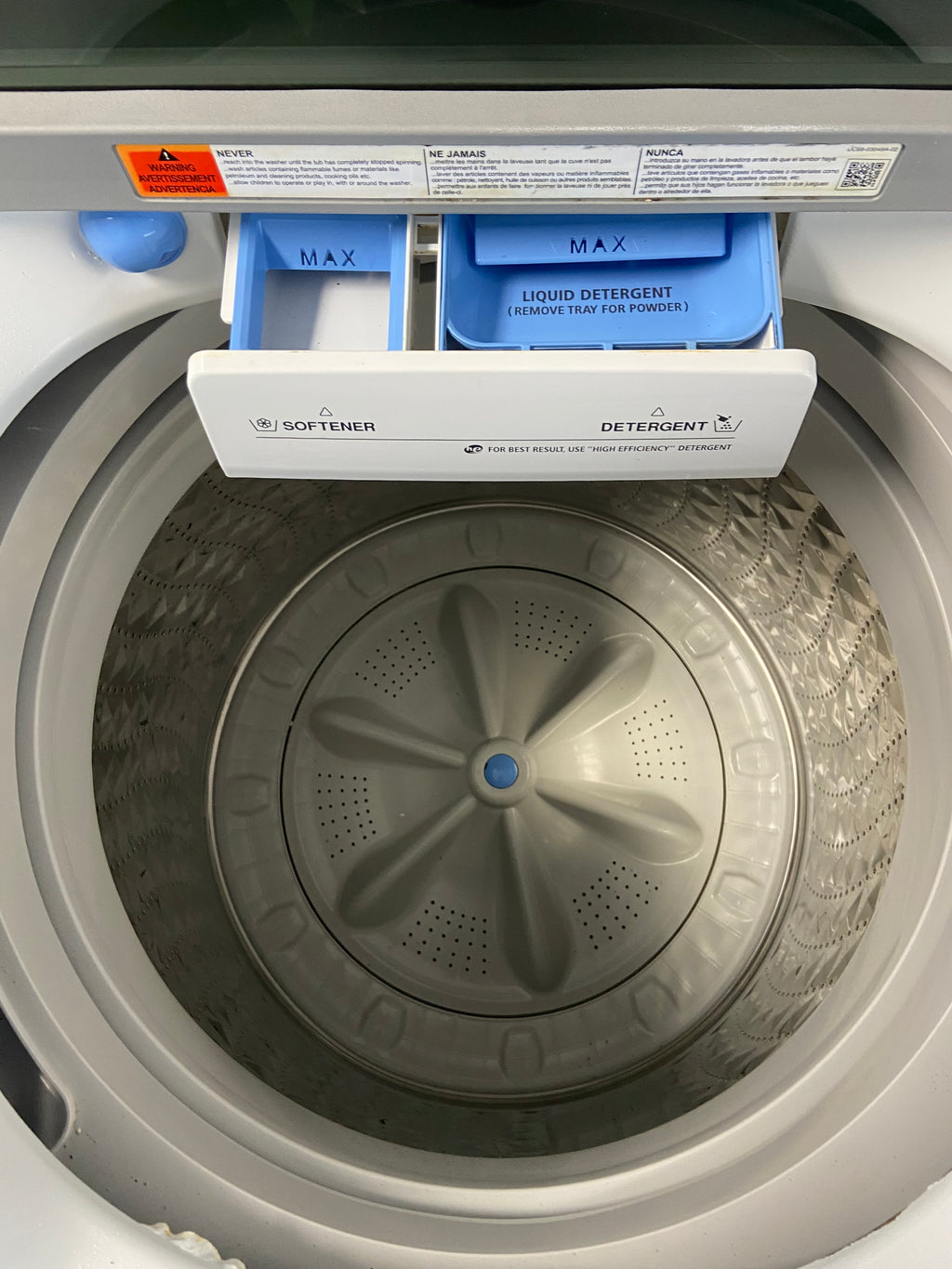 Samsung WA422PRHDWR/AA Top Load Washer, 1 RPM Washer Spin Speed, 9 Wash Cycles, 5 Temperature Settings, Water Heater, White colour