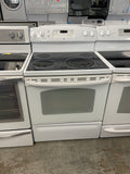 White 30” GE JCBP660DT1W Glass Top Stove (Refurbished)