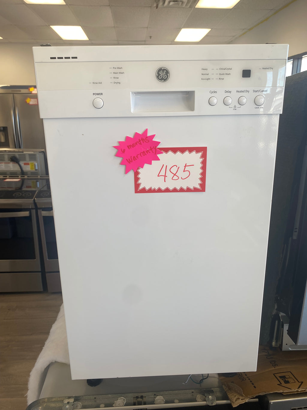 18” GE dishwasher, White