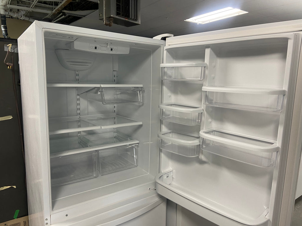 White 30” Whirlpool WRB329DFBW01 Fridge (Refurbished)