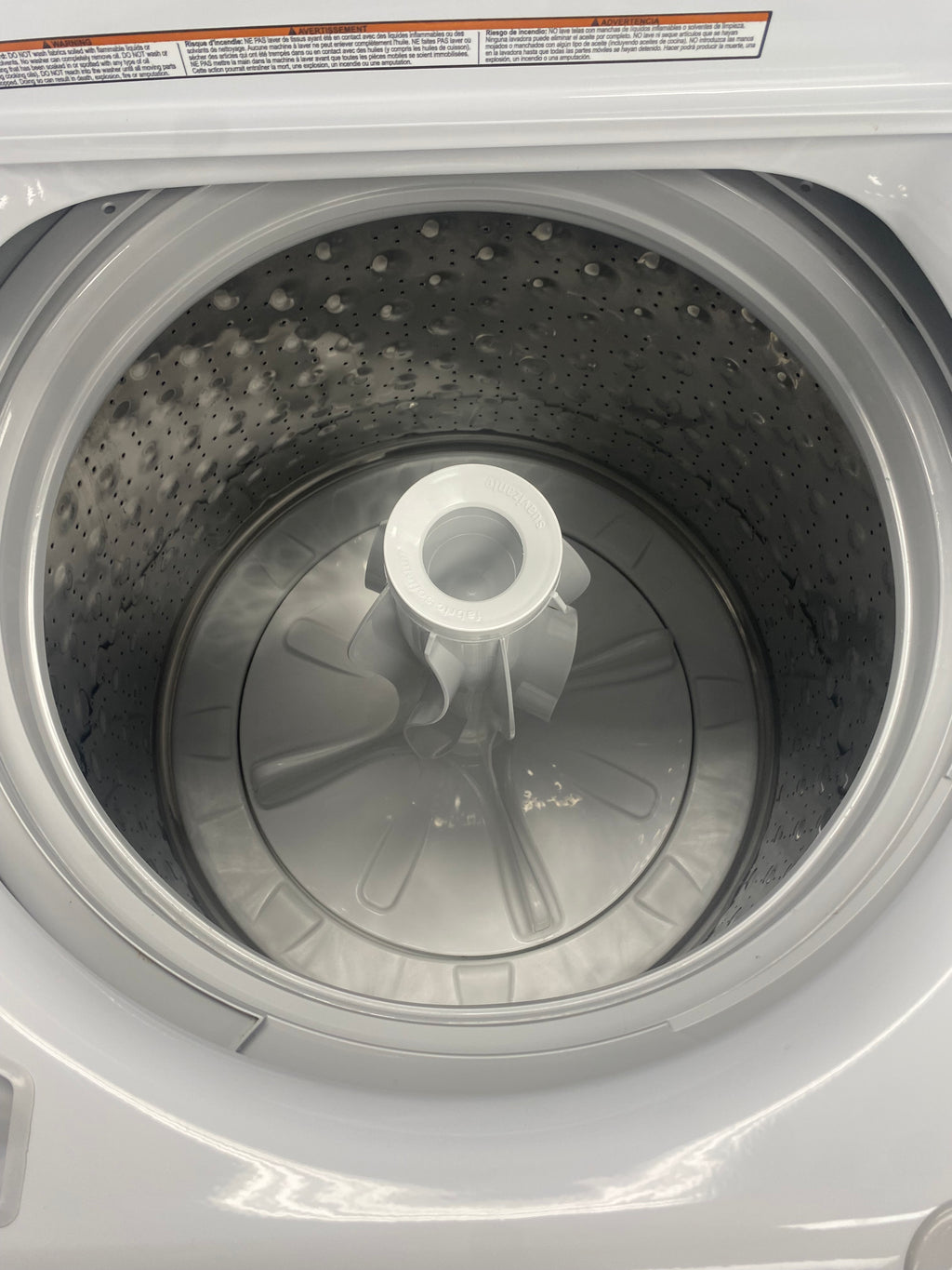 27” white Moffat Top Load Washer 4.8cuft “preowned”