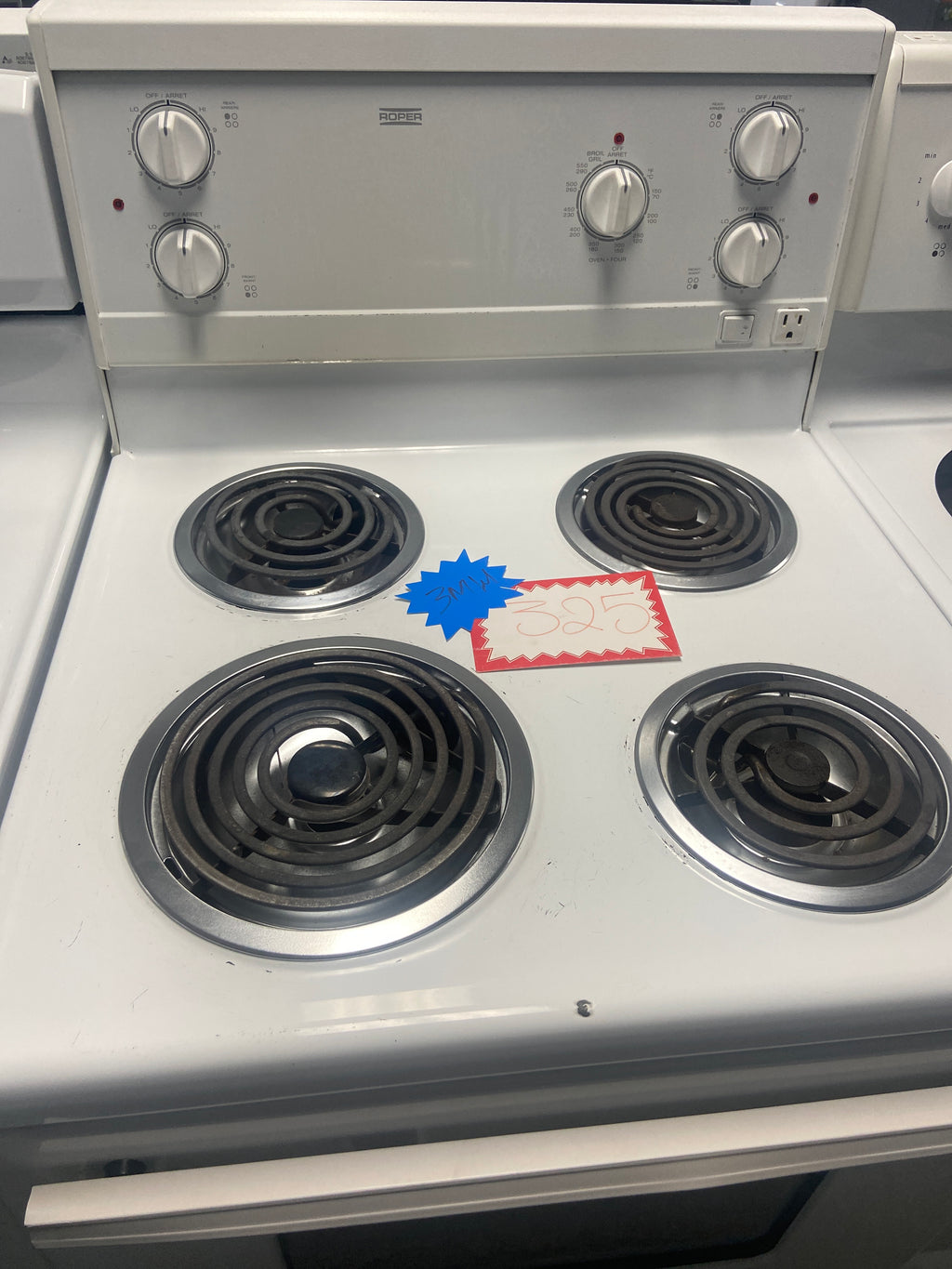 Roper Apartment size(24”) coil top stove, REE22303, “Refurbished”, 3 Months Warranty
